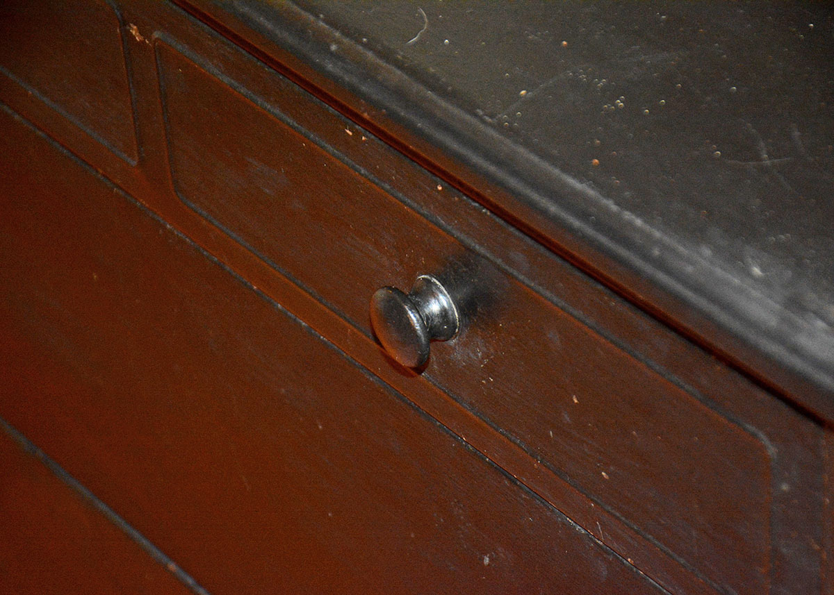 Vintage Painted Metal Chest of Drawers With Vanity Mirror