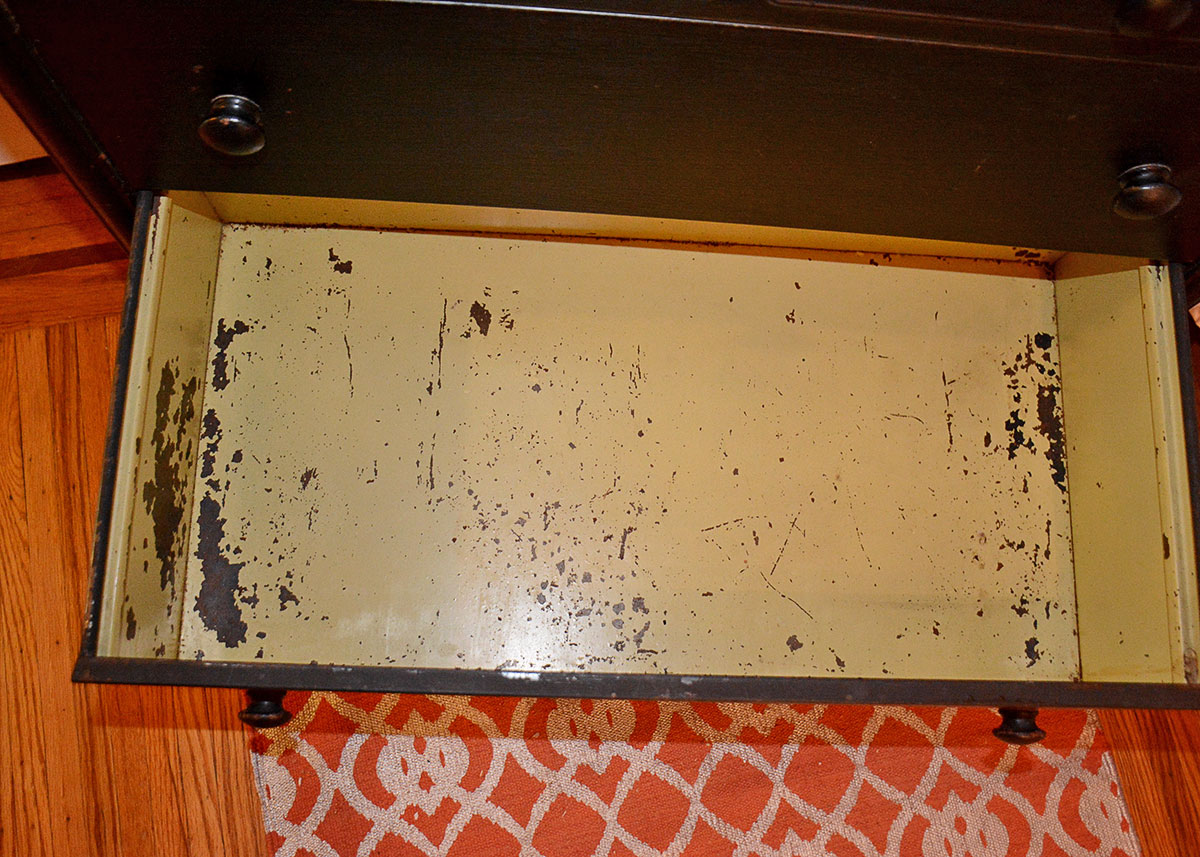 Vintage Painted Metal Chest of Drawers With Vanity Mirror