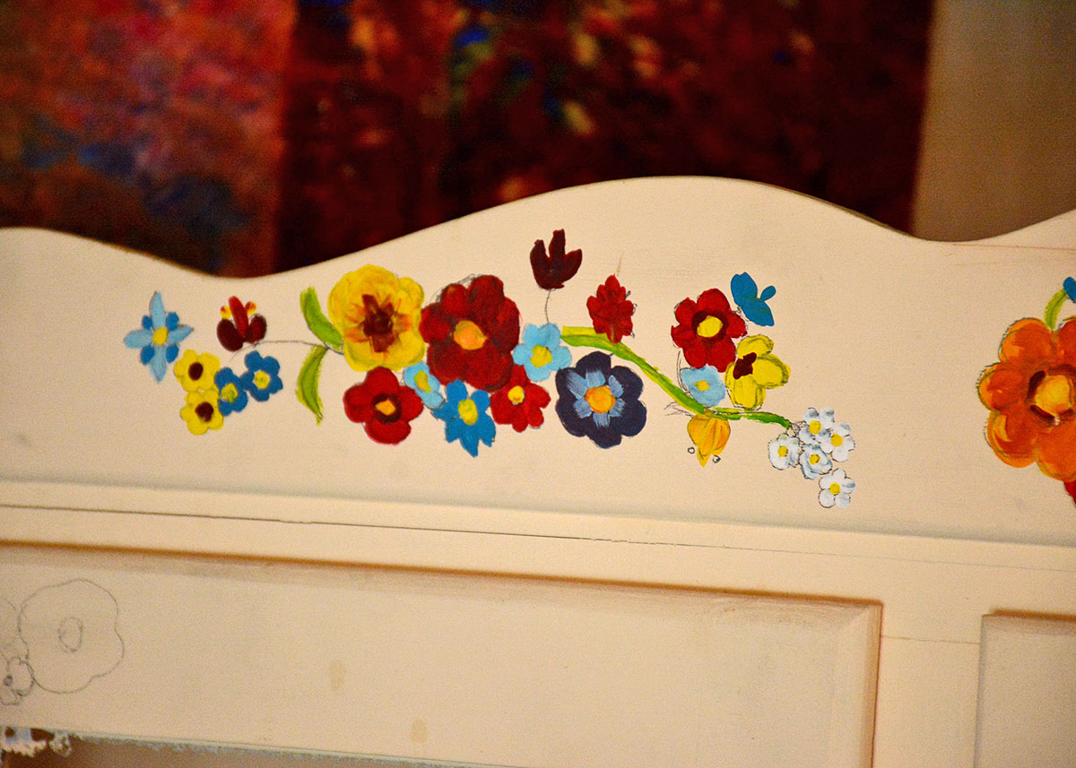 Vintage Corner Hutch