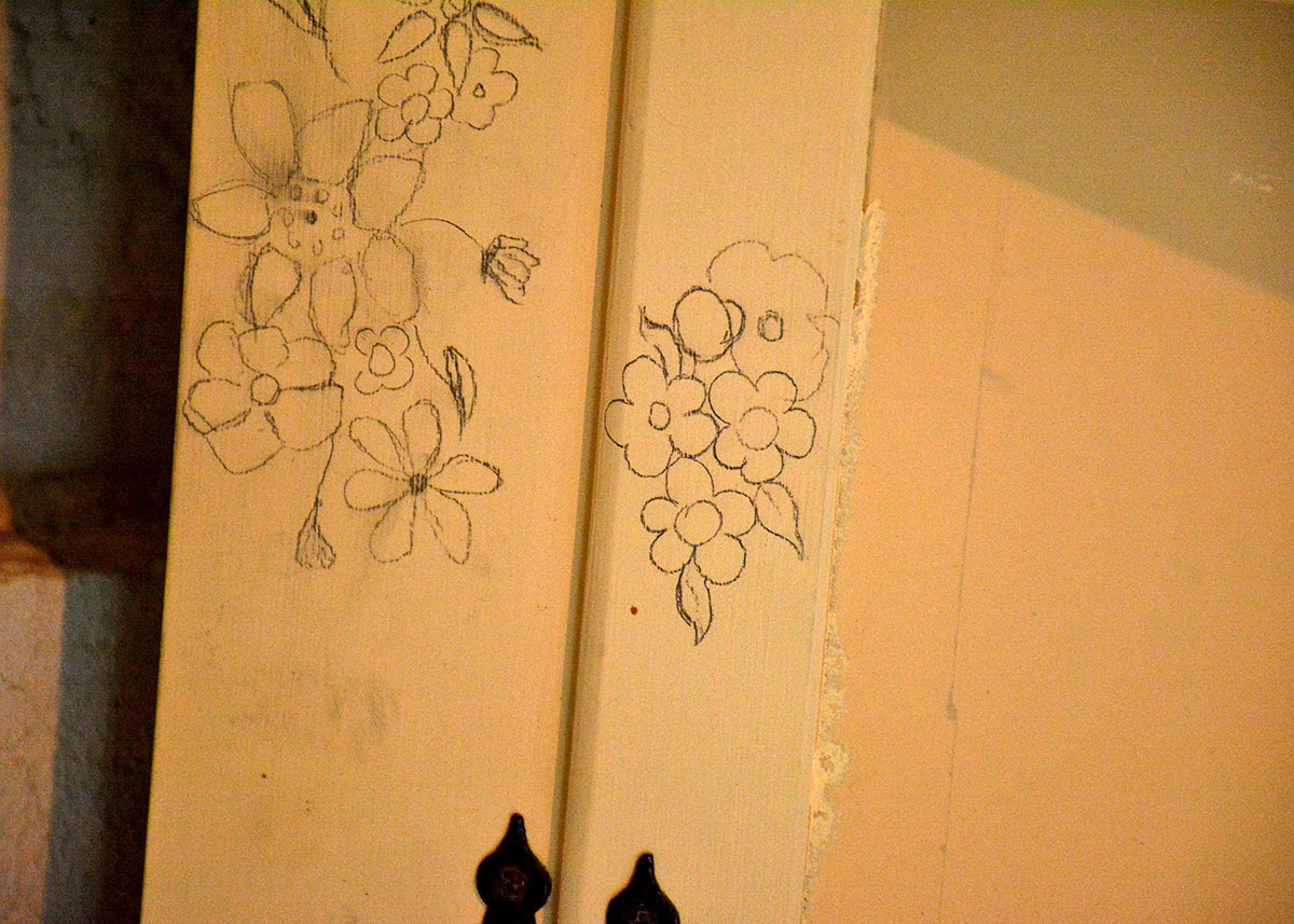 Vintage Corner Hutch