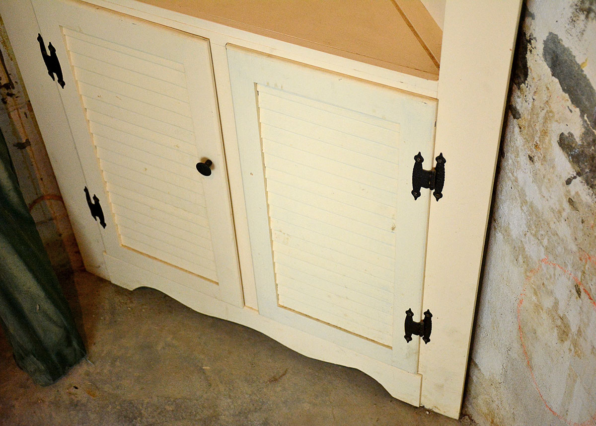 Vintage Corner Hutch