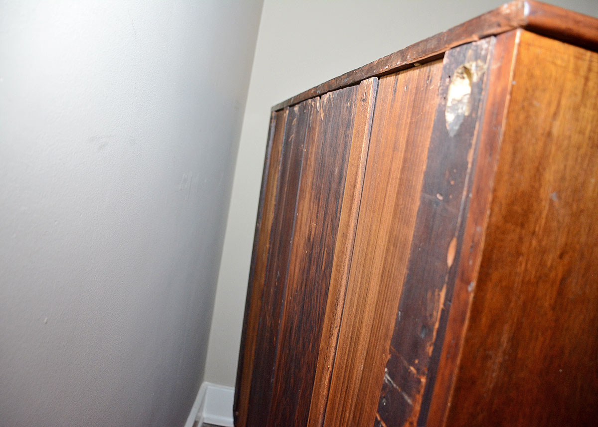 Antique Mahogany Empire Style Chest of Drawers, c. 1840