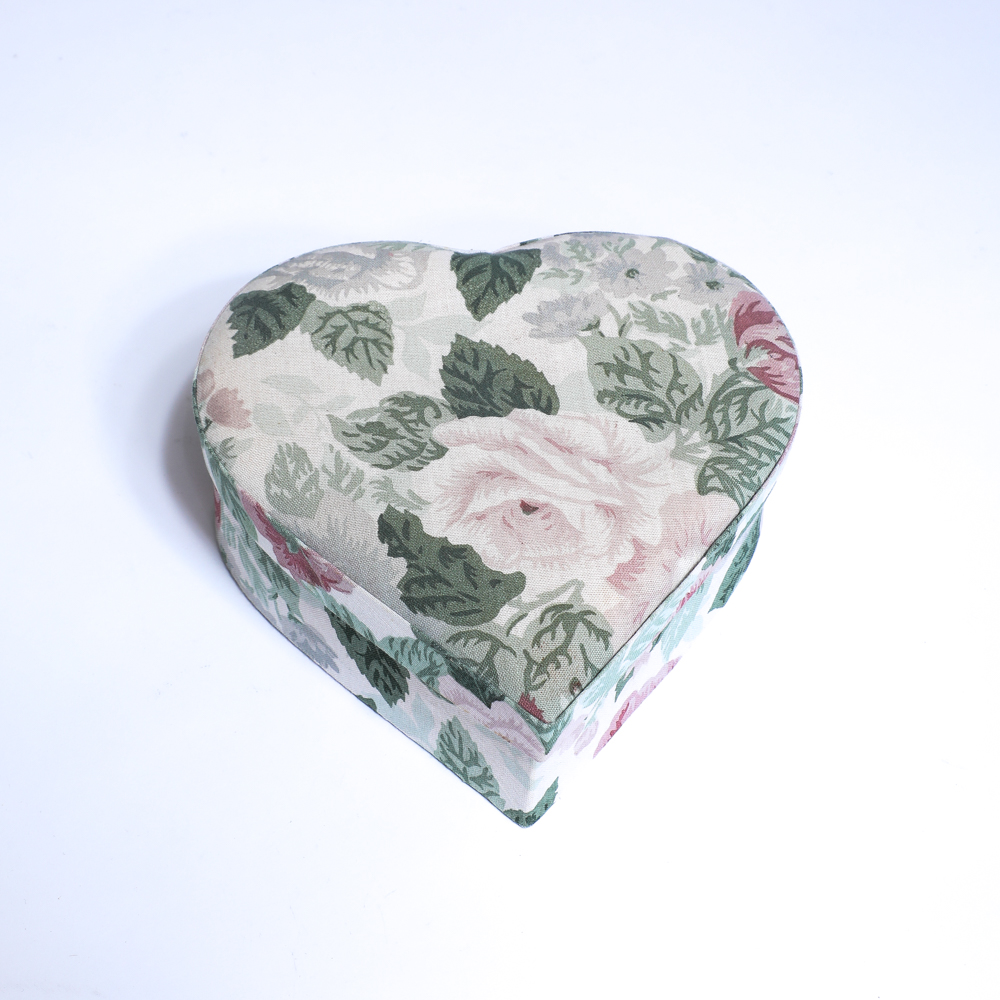 Collection of Assorted Home Decor