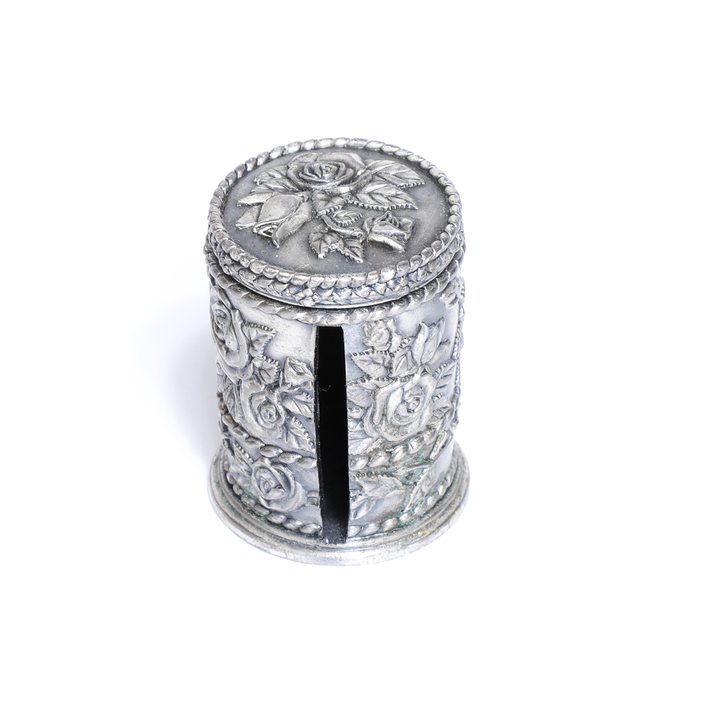 Collection of Assorted Home Decor