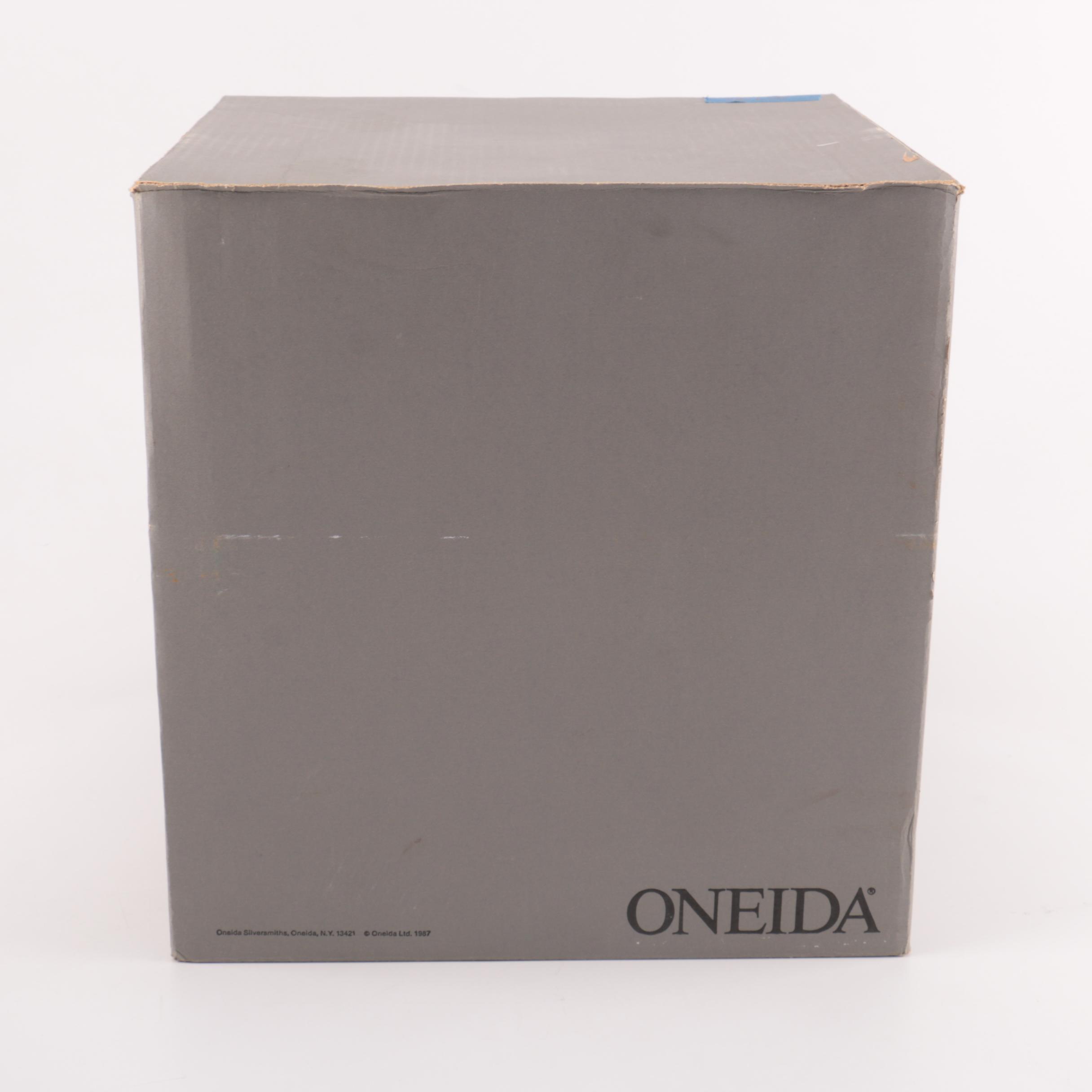 Oneida Serveware With Additional Items
