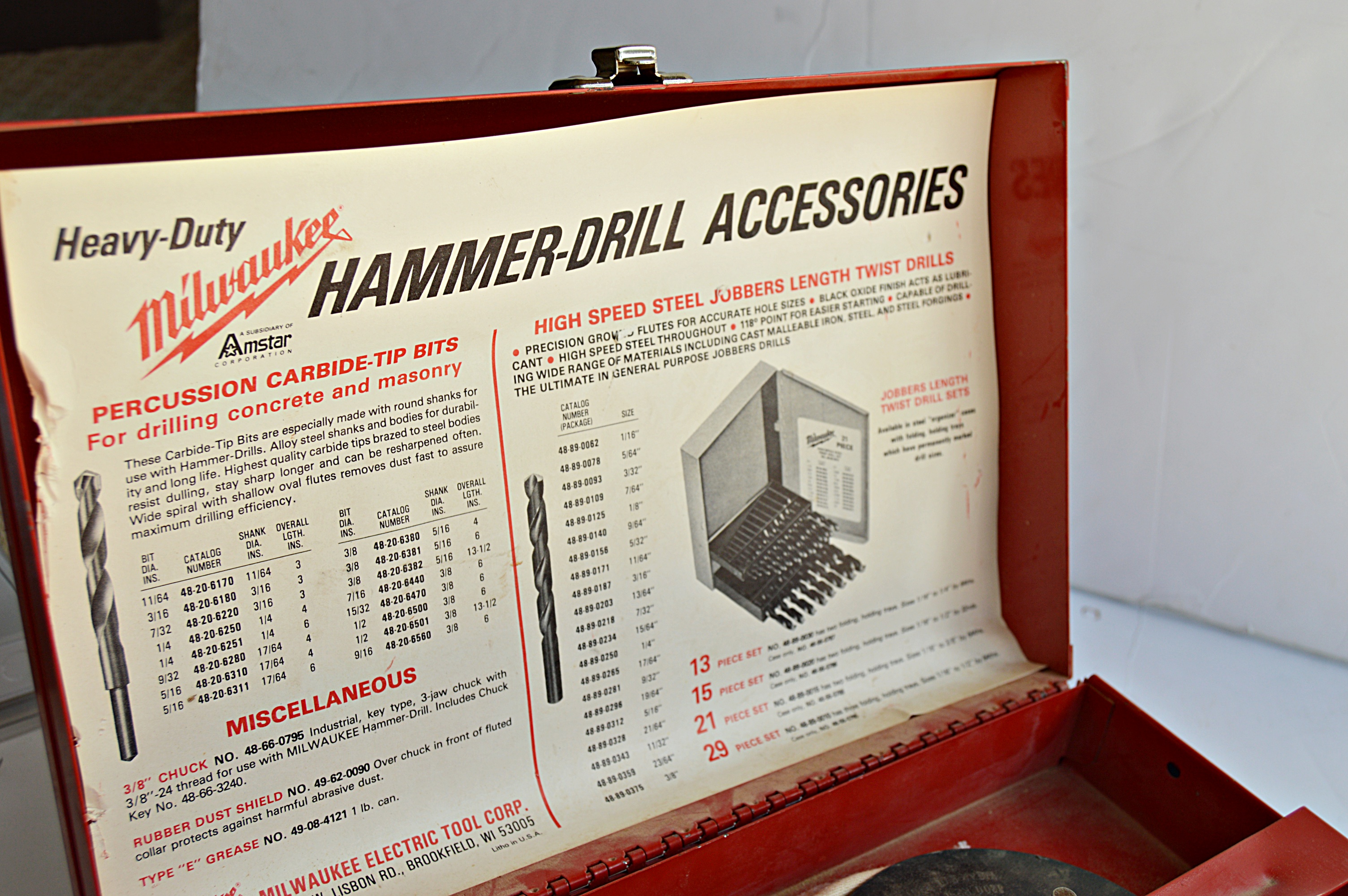 Milwaukee Heavy Duty Electric Hammer Drill