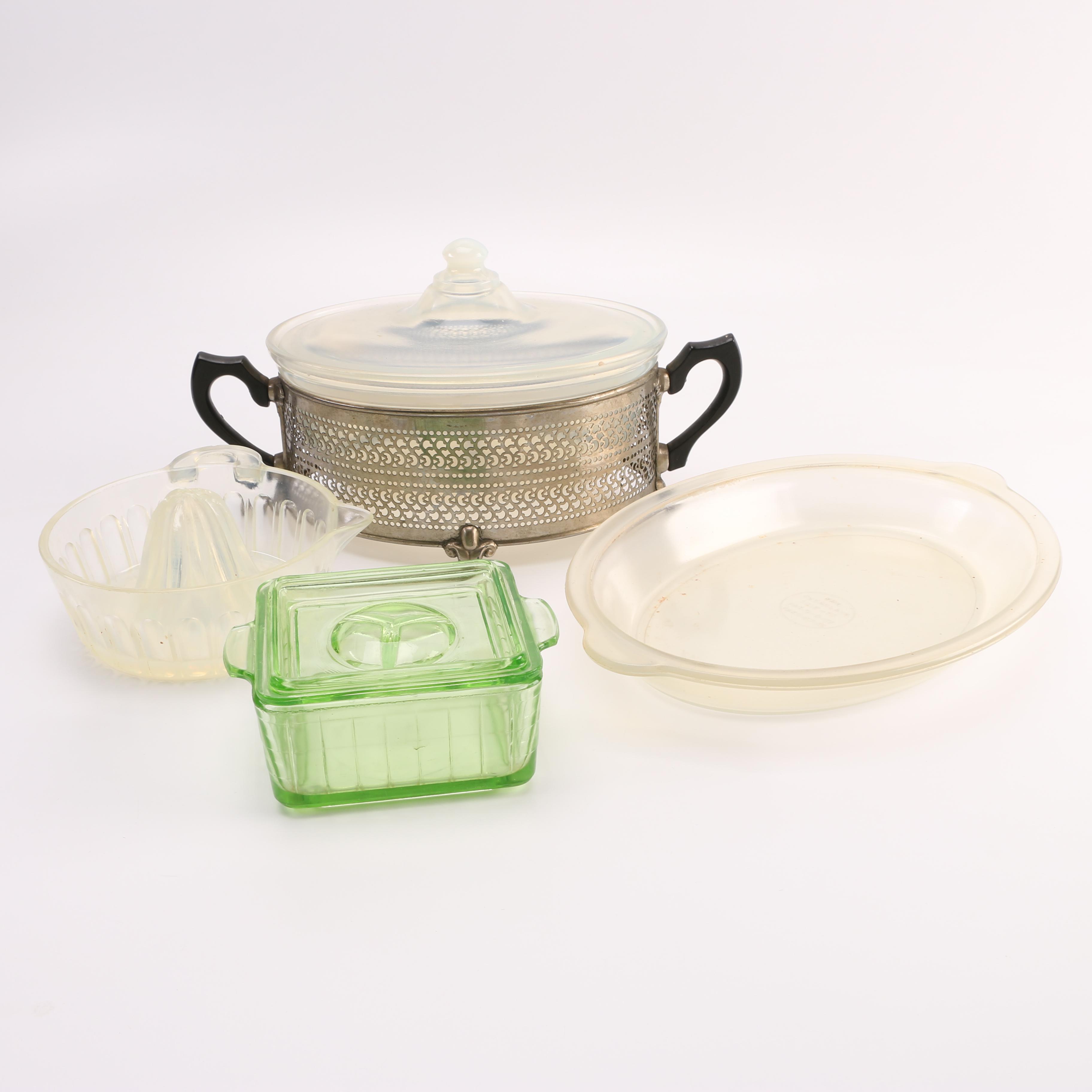 Glass Cookware Including Vintage Fry Pearl Ovenglass