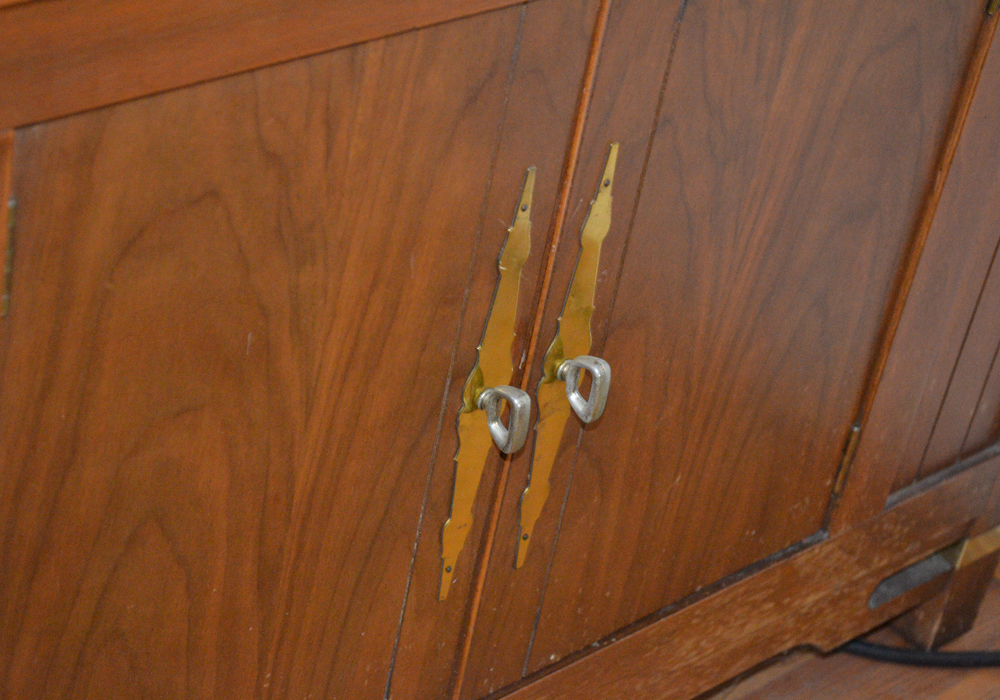 Mid Century Modern "The Basic" China Cabinet by Basic-Witz