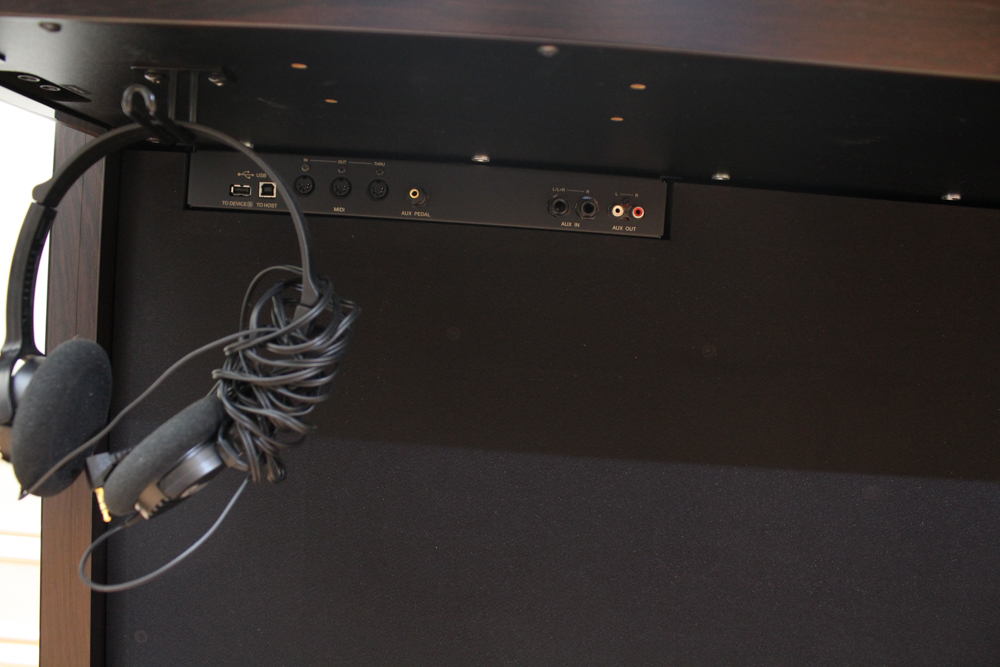 Yamaha Clavinova Digital Console Piano and Bench