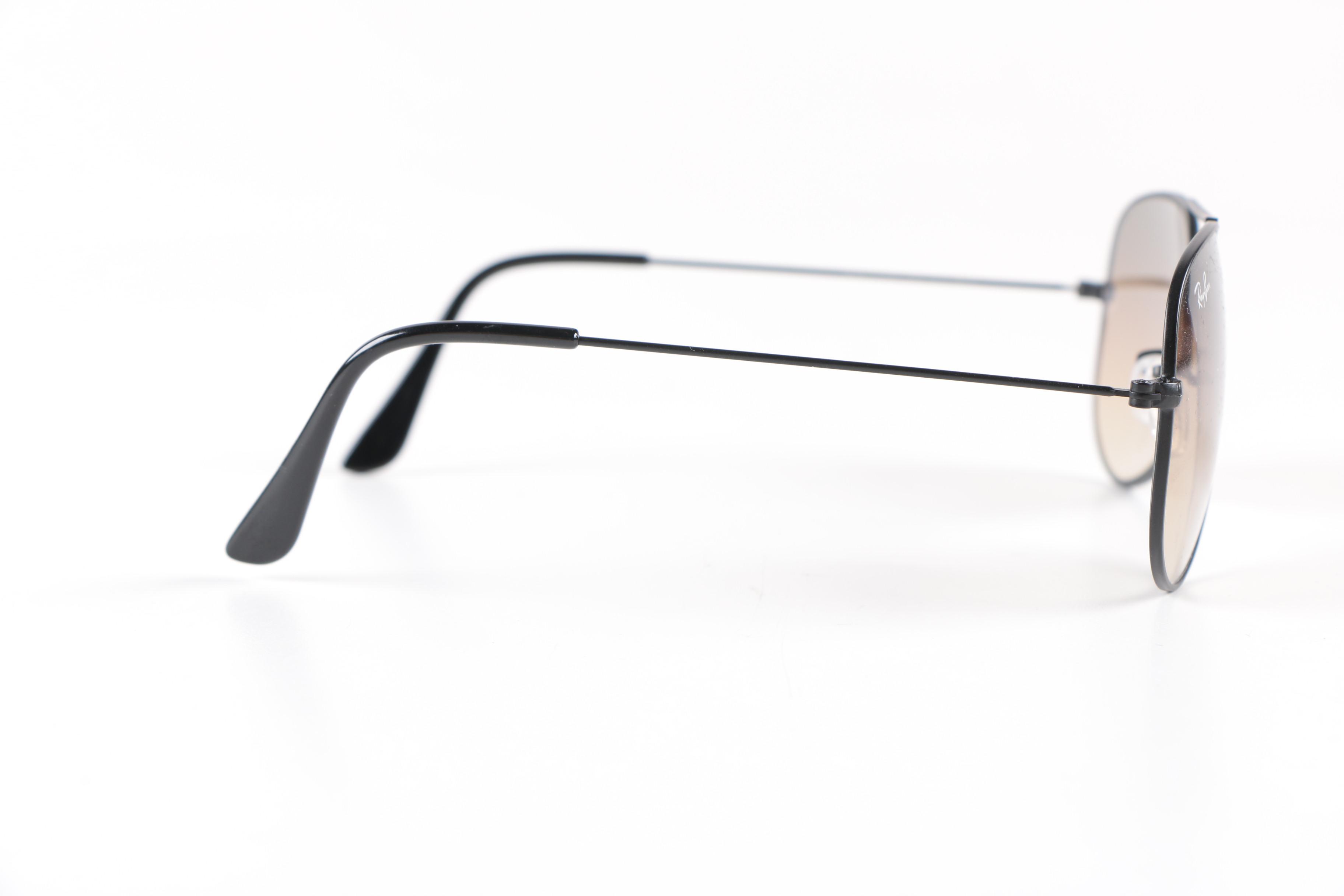 Ray-Ban Matte Metal Aviators