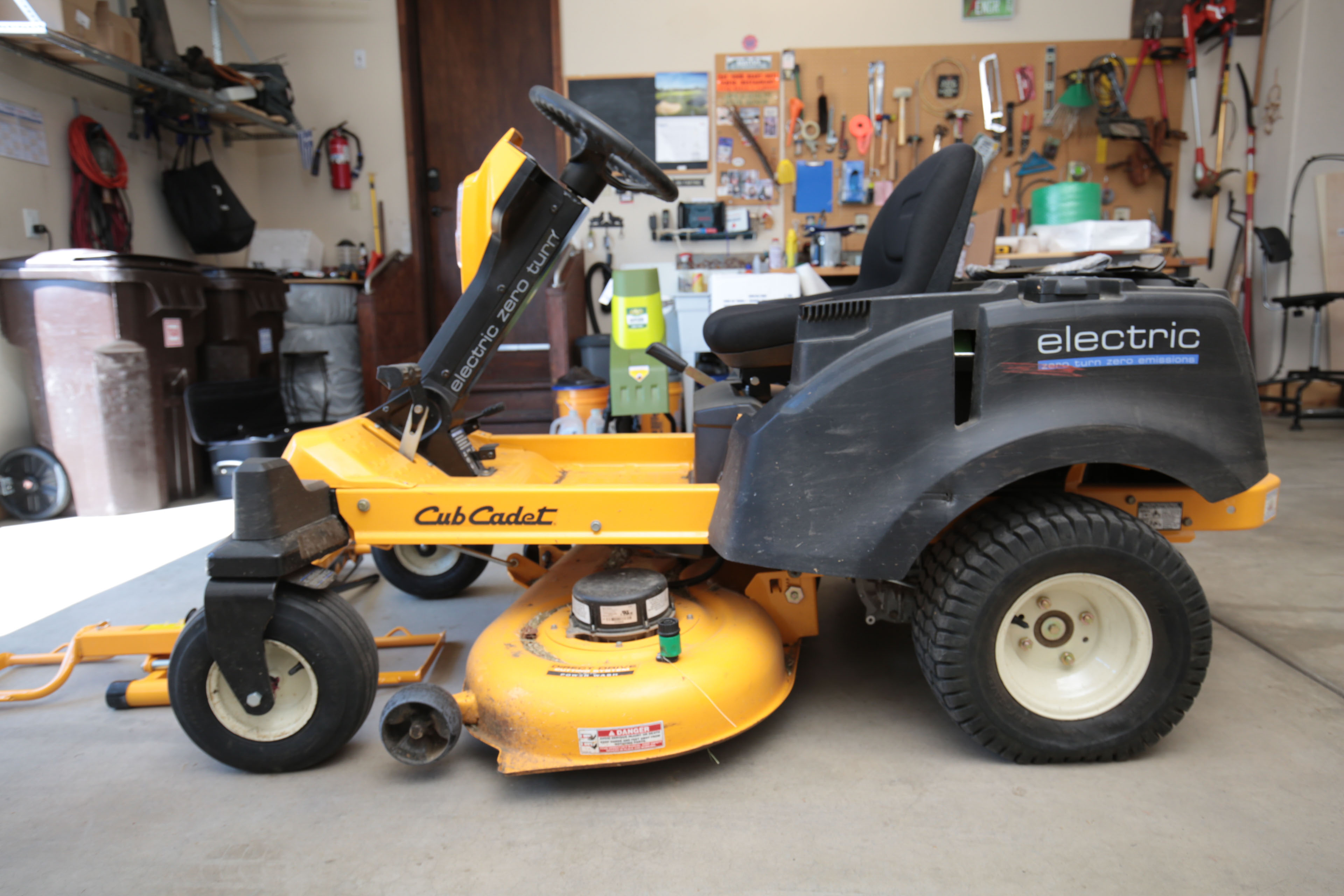 Cub Cadet Electric 42-Inch Riding Mower