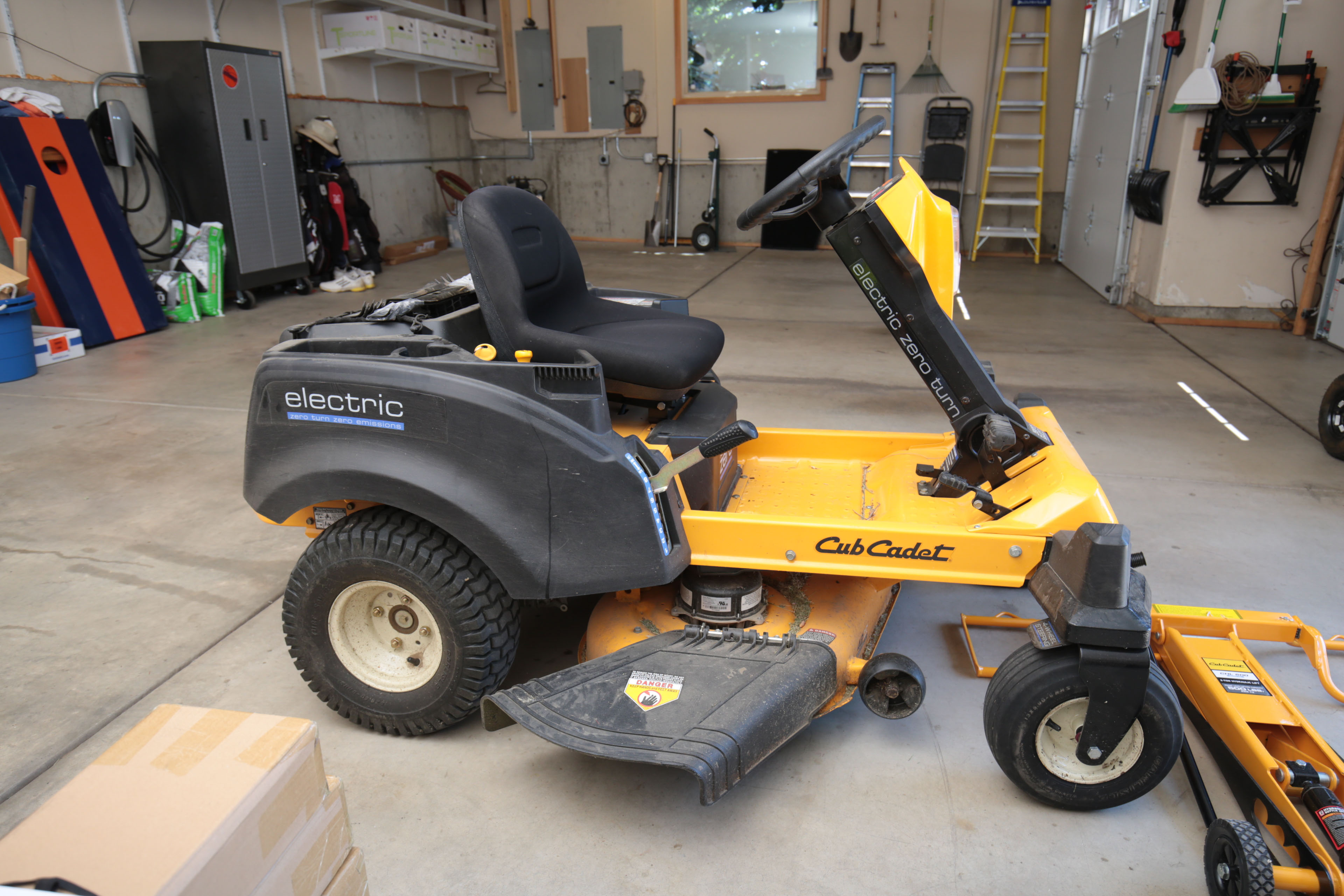 Cub Cadet Electric 42-Inch Riding Mower