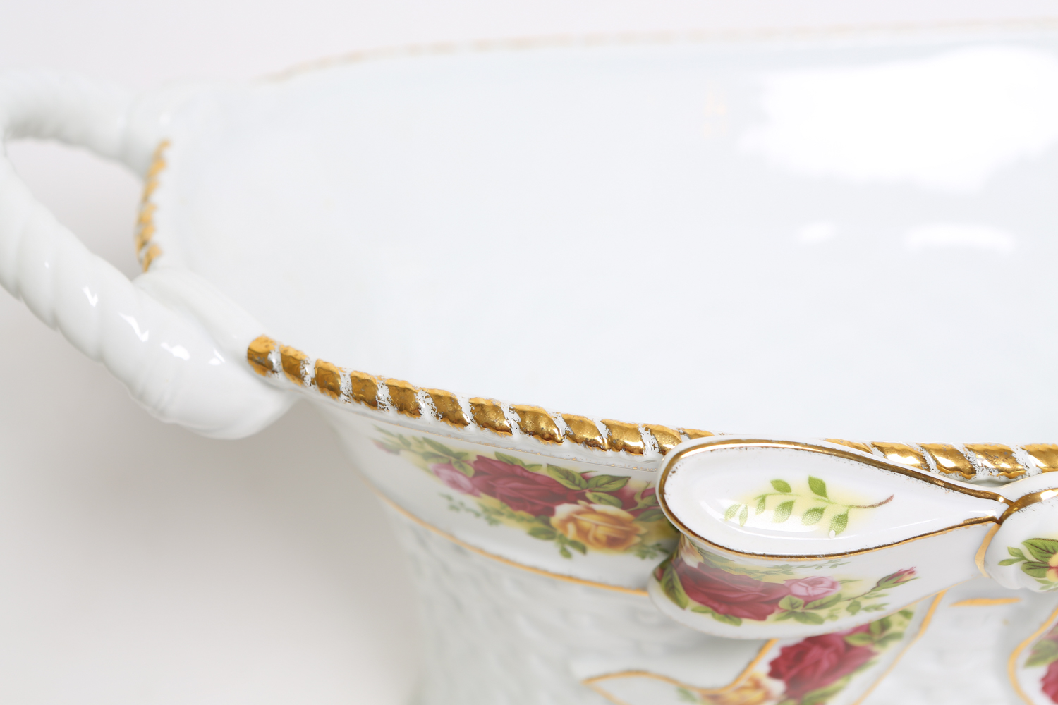 Vintage Royal Albert "Old Country Roses" Bowl Centerpiece