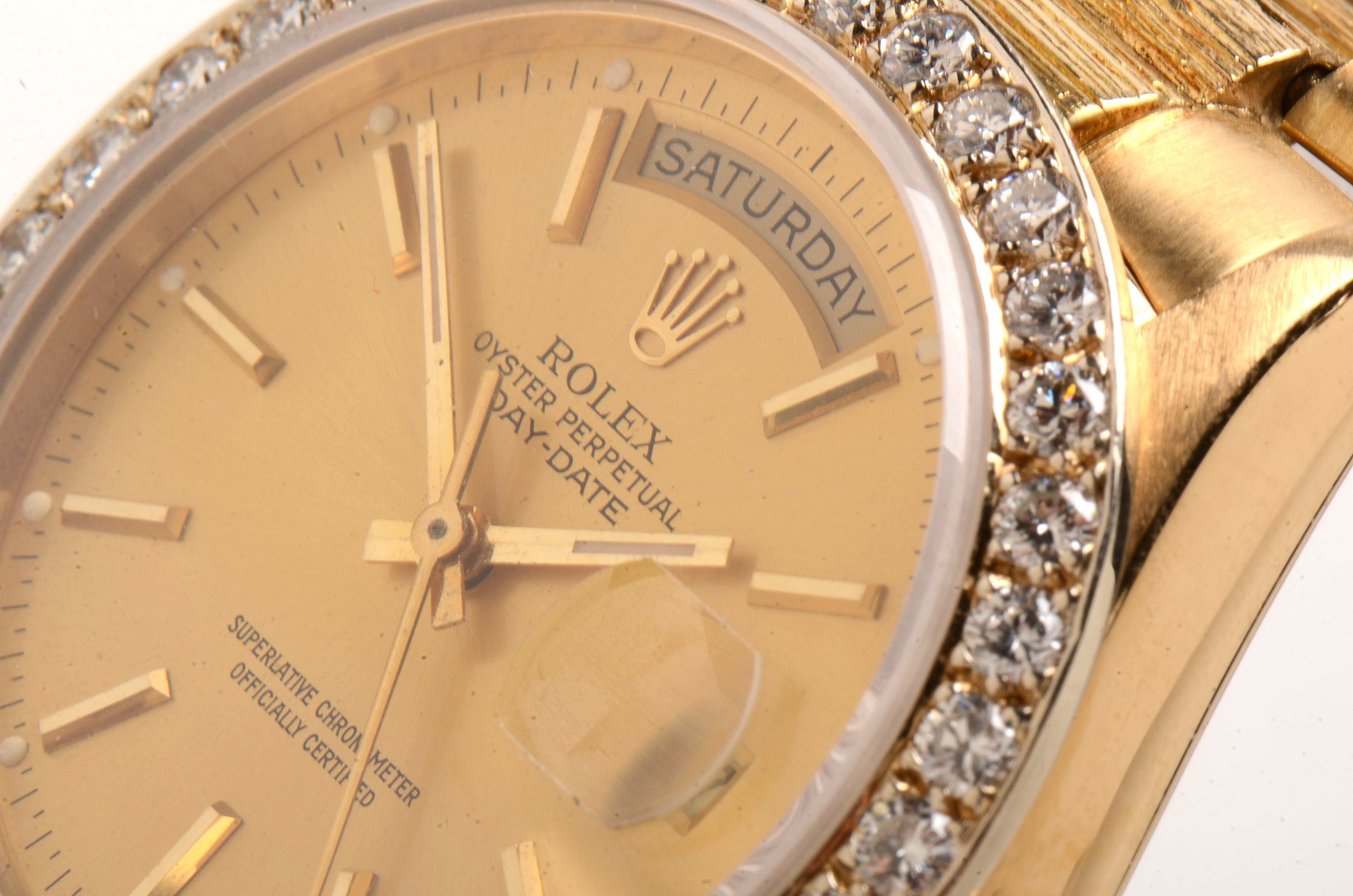 Vintage Rolex Day-Date 18K Yellow Gold Diamond Bezel Watch