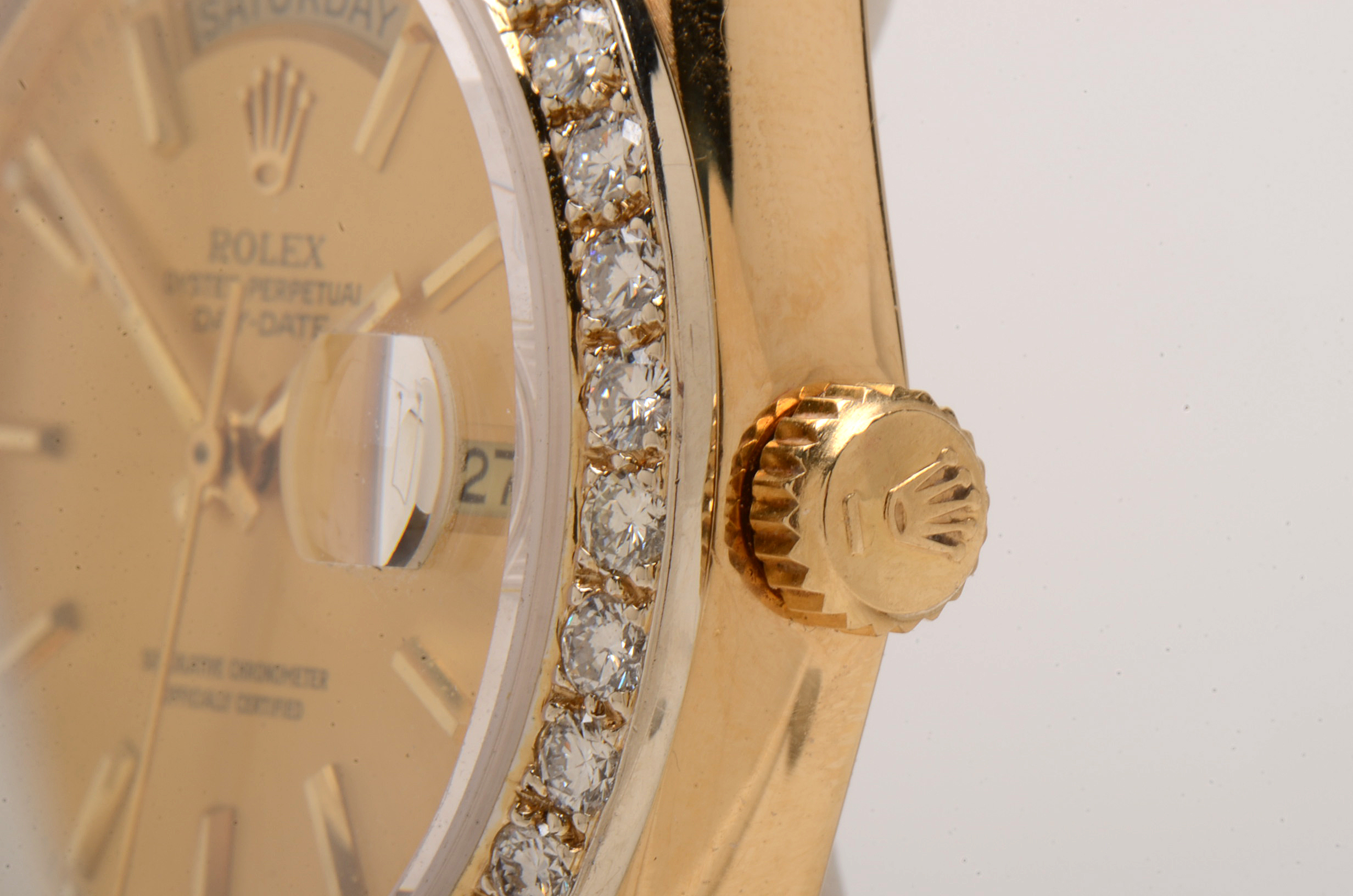 Vintage Rolex Day-Date 18K Yellow Gold Diamond Bezel Watch