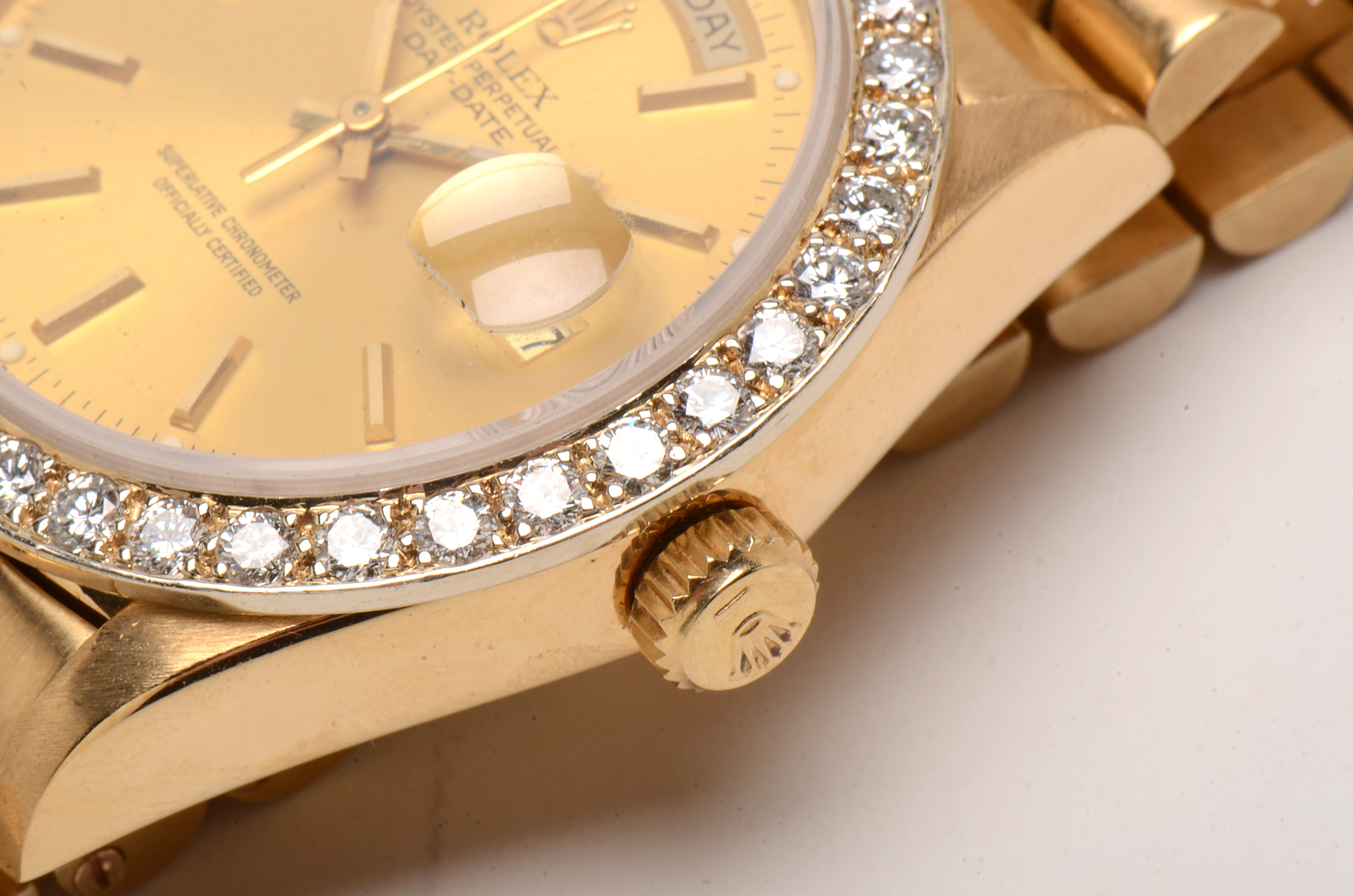 Vintage Rolex Day-Date 18K Yellow Gold Diamond Bezel Watch