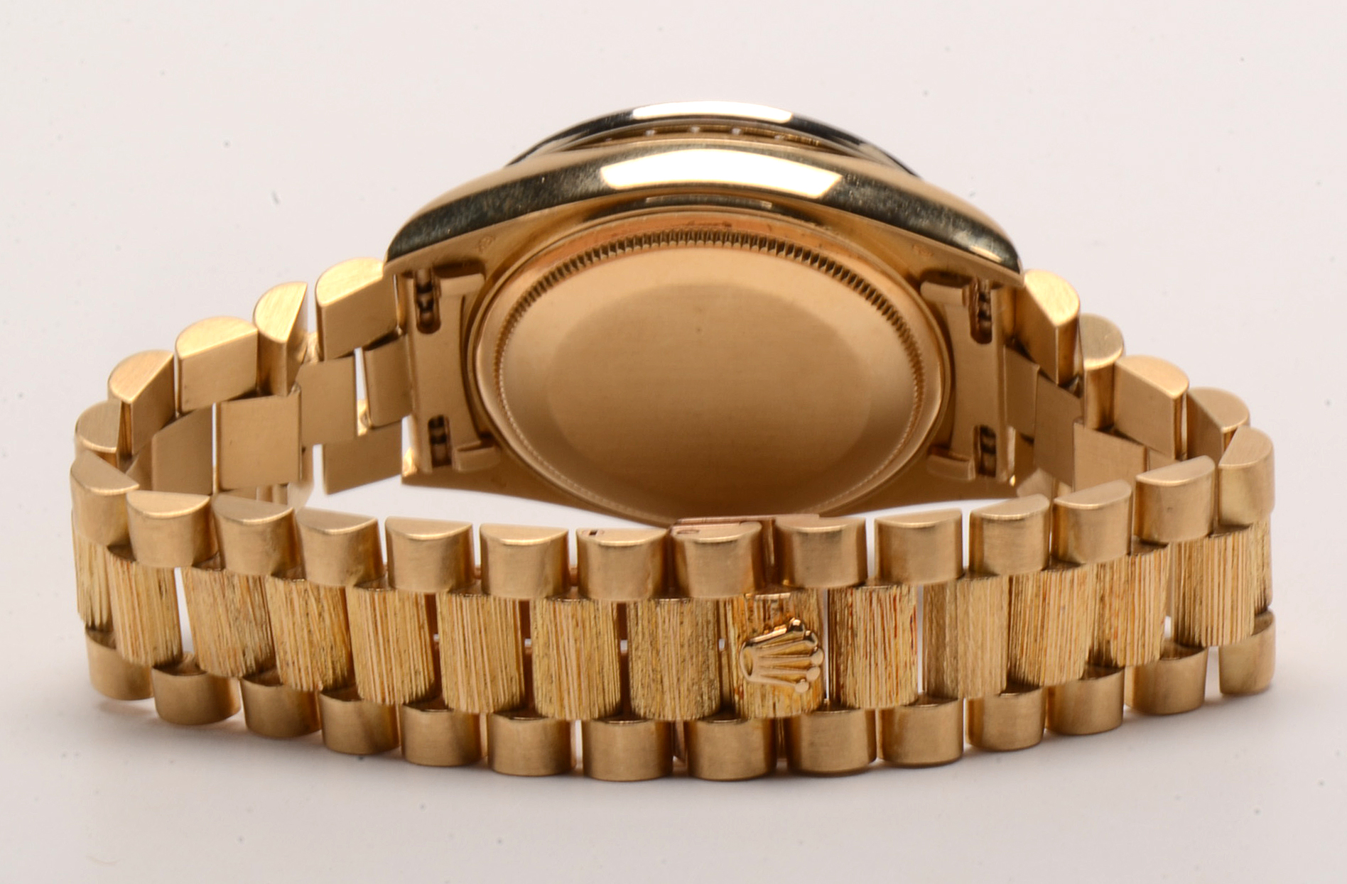 Vintage Rolex Day-Date 18K Yellow Gold Diamond Bezel Watch