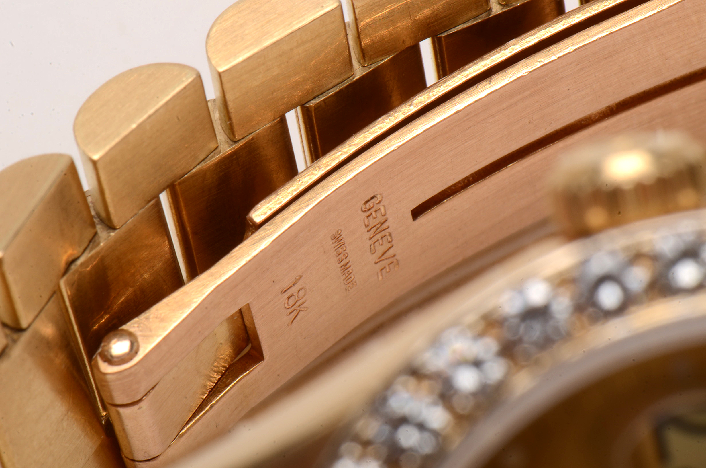 Vintage Rolex Day-Date 18K Yellow Gold Diamond Bezel Watch