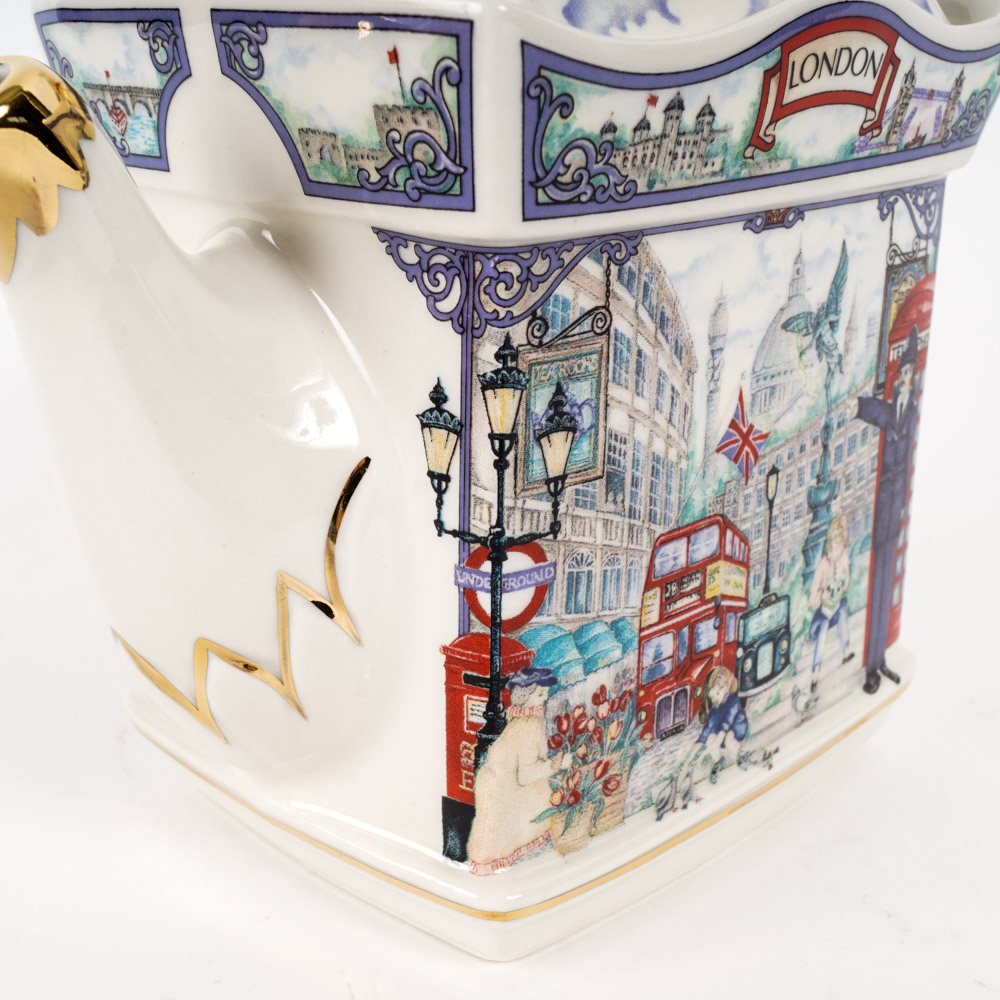 James Sadler "Best of British" Piccadilly Teapot