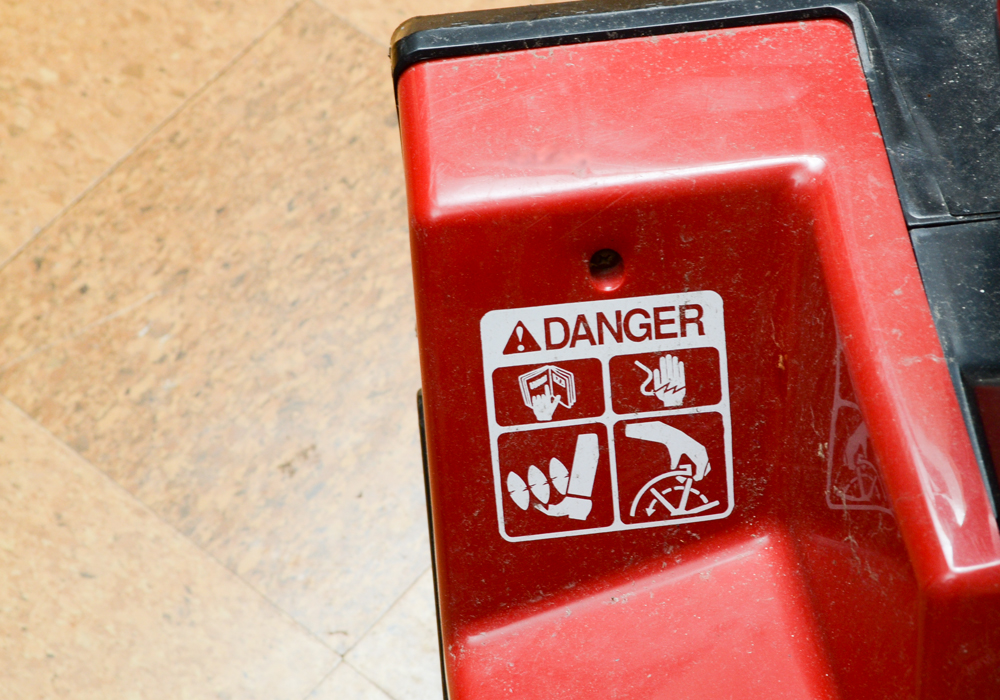 Toro 1800 Power Curve Snow Blower