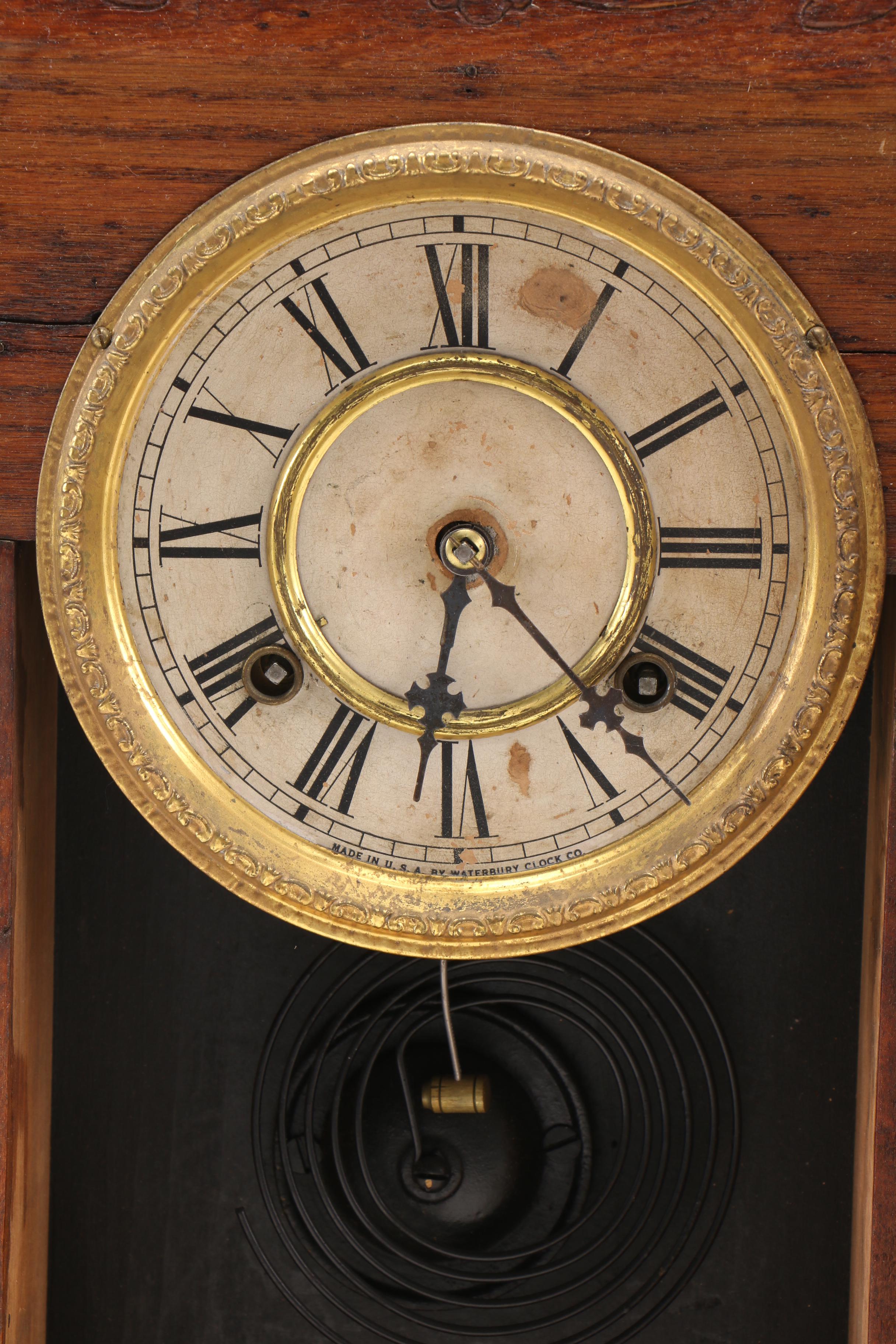 Antique Waterbury Clock Co. Gingerbread Mantel Clock