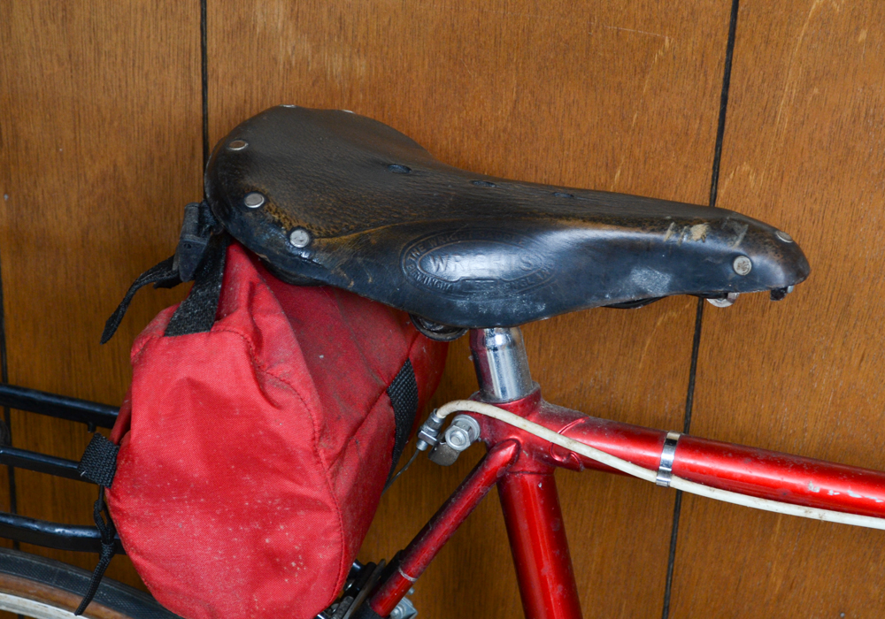 Vintage Falcon Black Diamond Road Bike