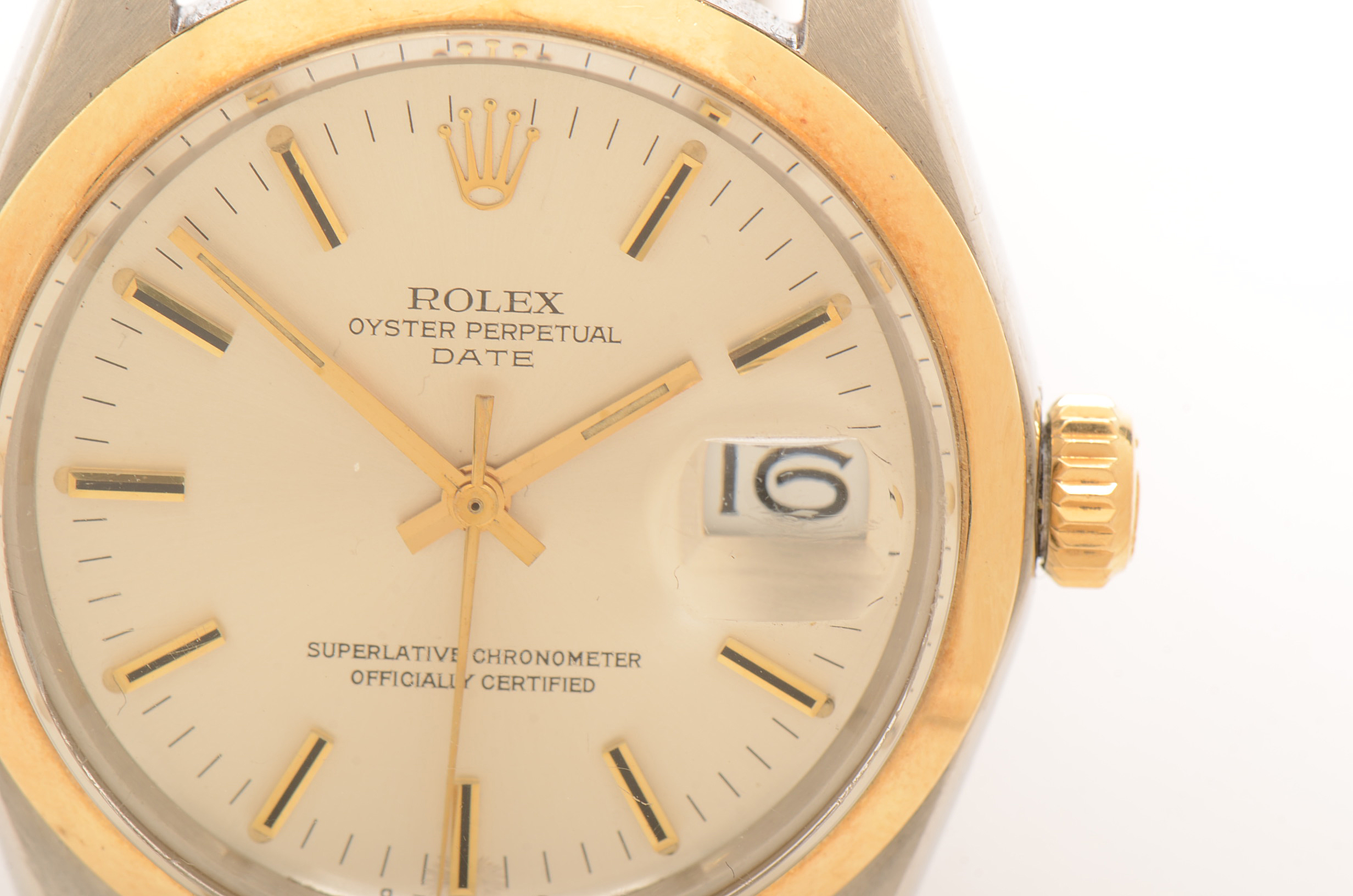 Vintage Rolex Date 18K Yellow Gold Bezel Watch
