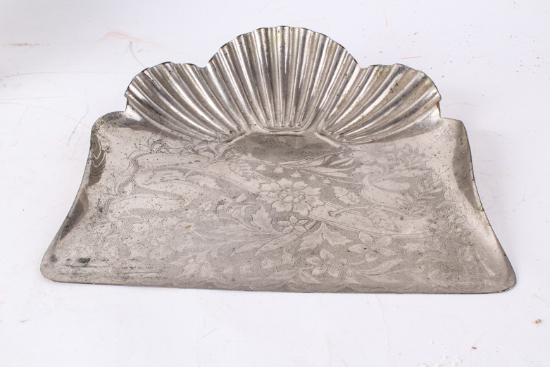 Collection of Vintage Metal Decor