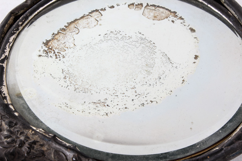 Collection of Vintage Metal Decor