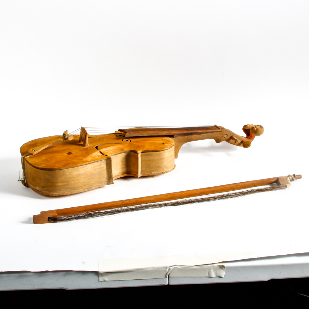 Tarahumara Style Violin and Bow