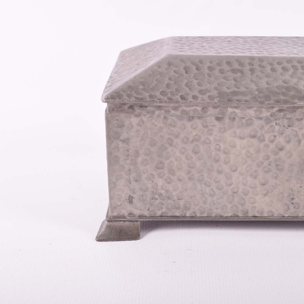 Connell 83 Cheapside 1533 English Pewter Box