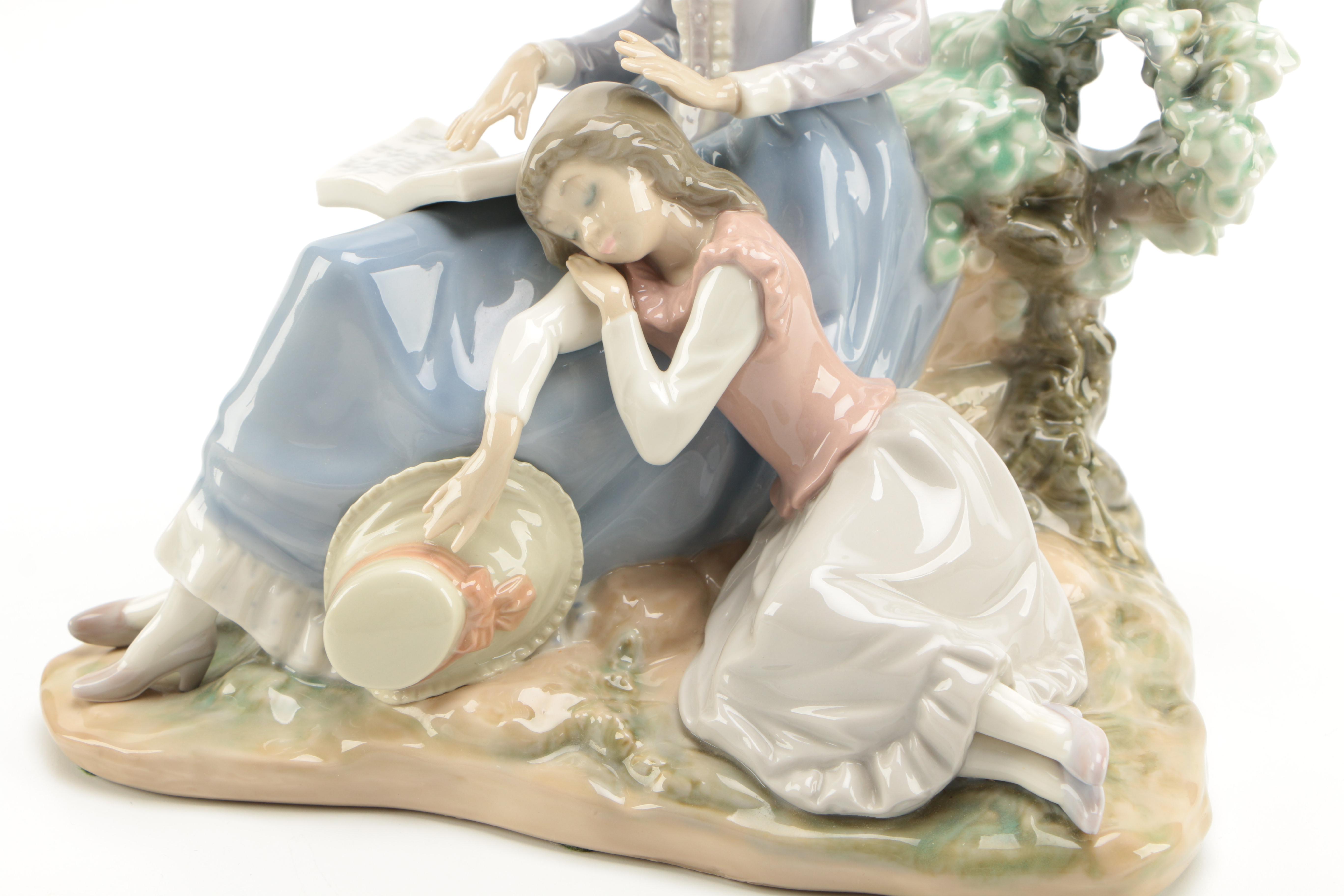 1980 Lladró "Woman and Girl Sleeping" Porcelain Figurine