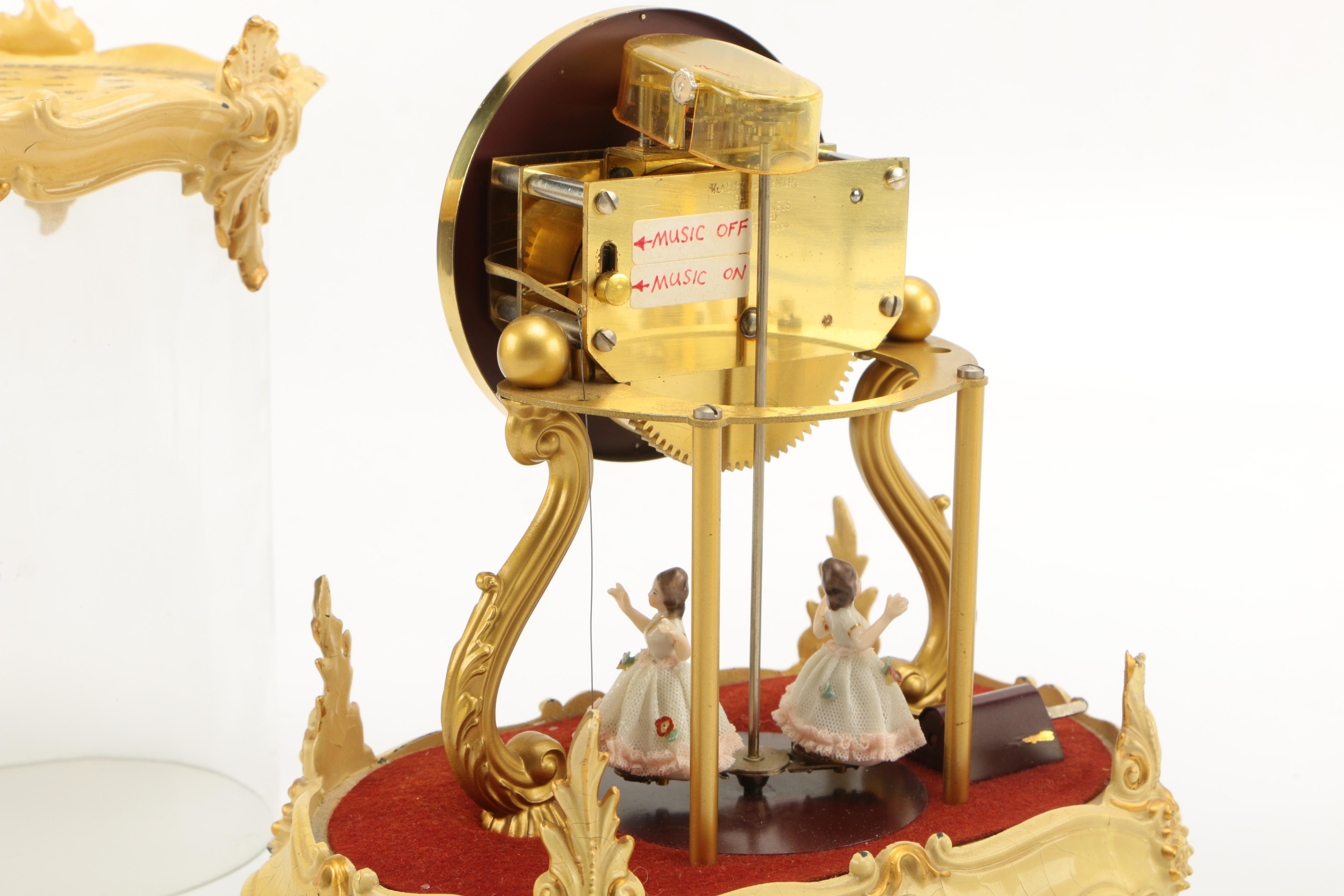 Assortment of Vintage Pendulum Mantle Clocks