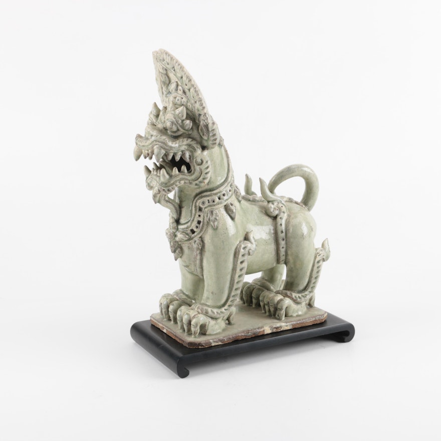 Thai Guardian Lion Sculpture