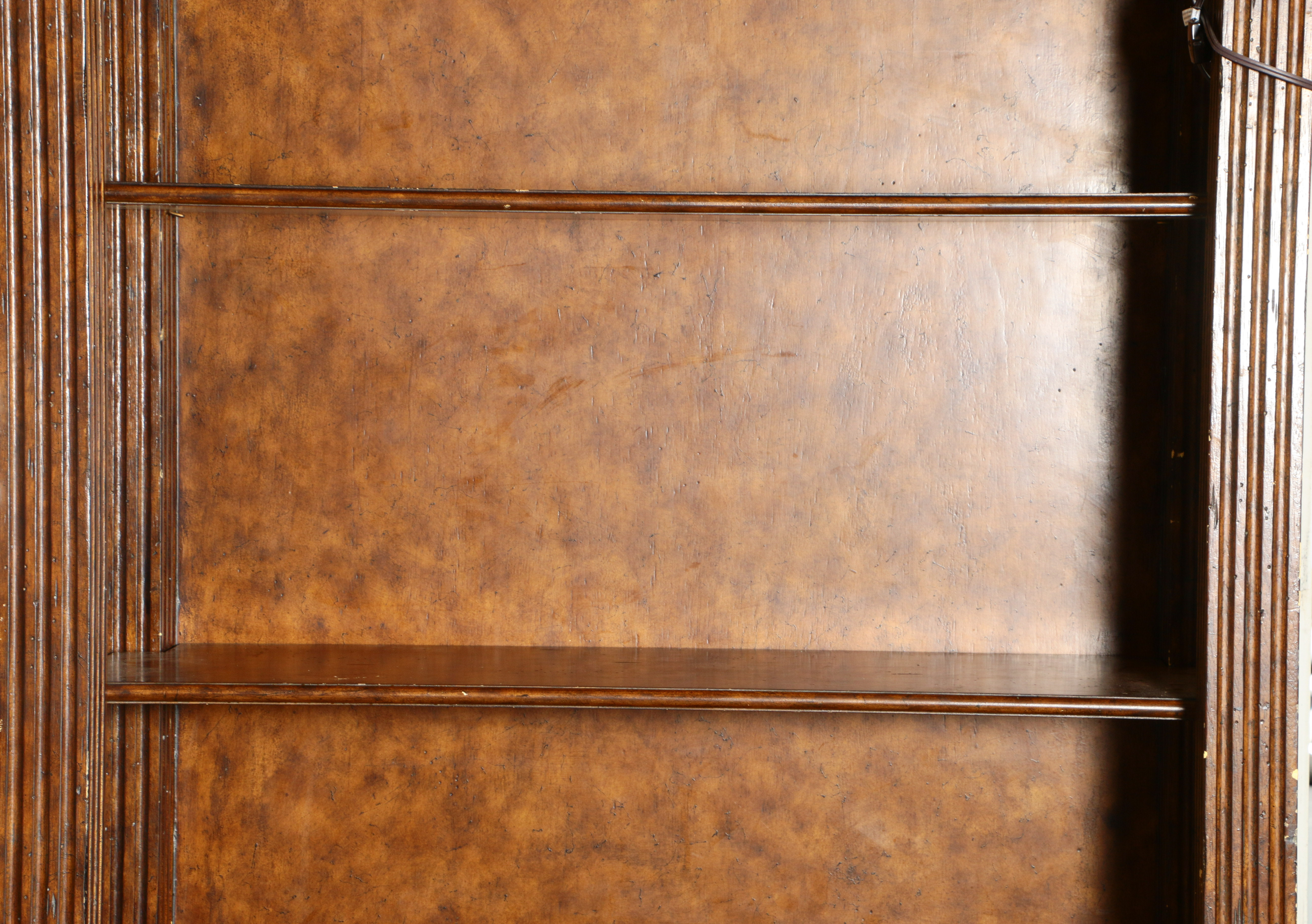 Neoclassical Style Lighted Display