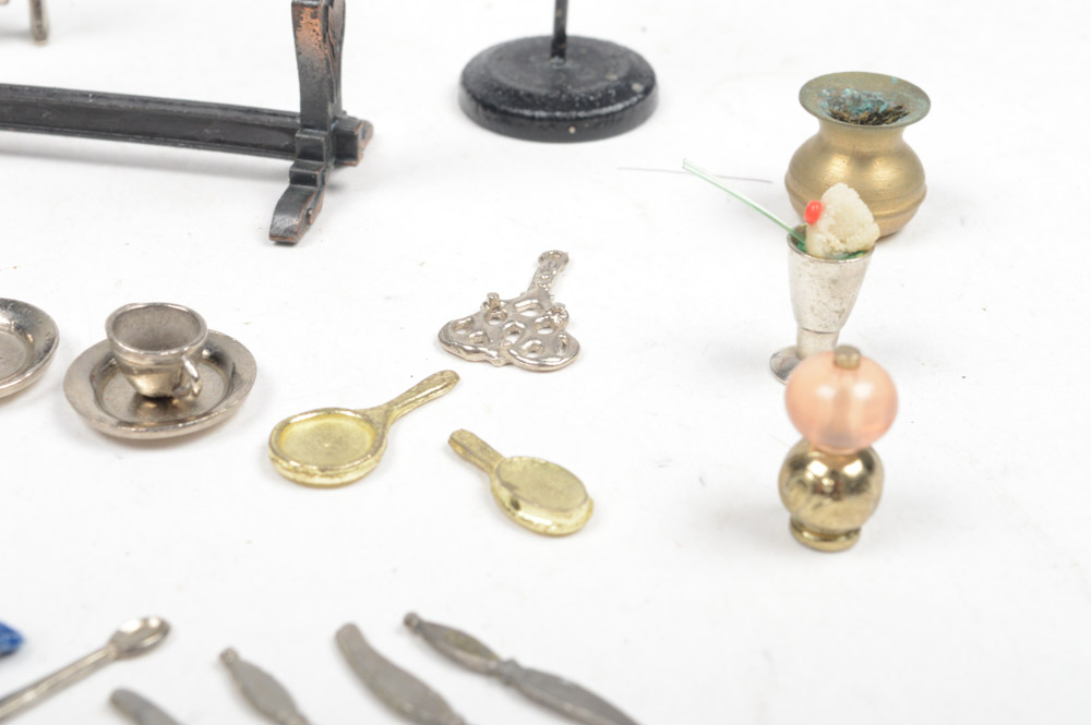 Vintage Doll House Accessories