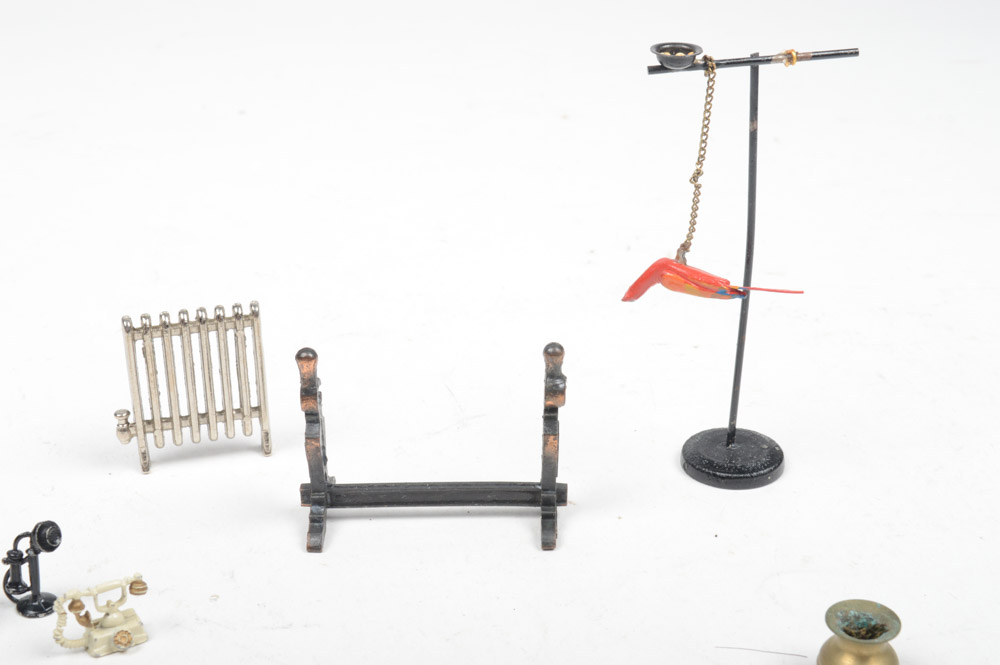 Vintage Doll House Accessories