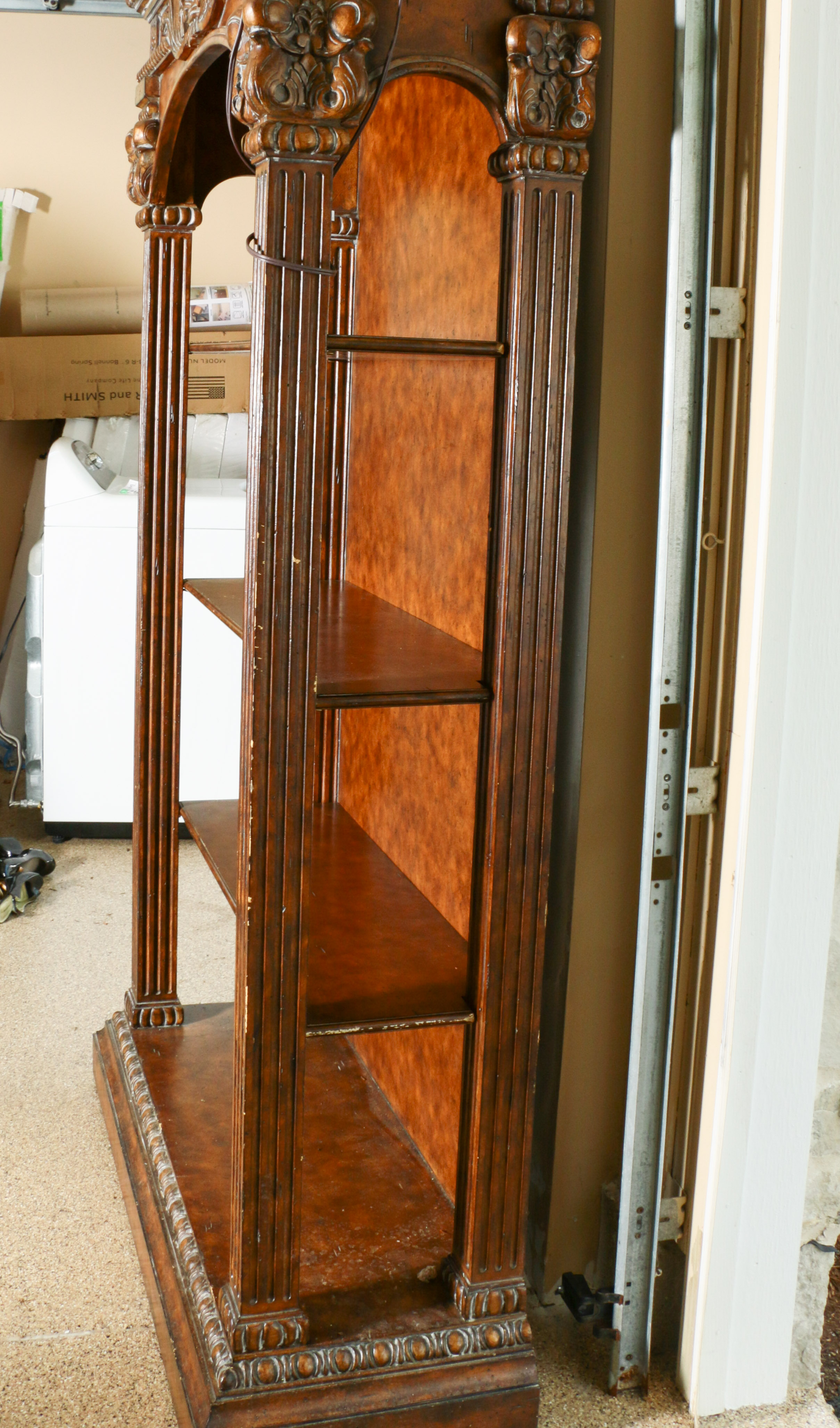 Neoclassical Style Lighted Display