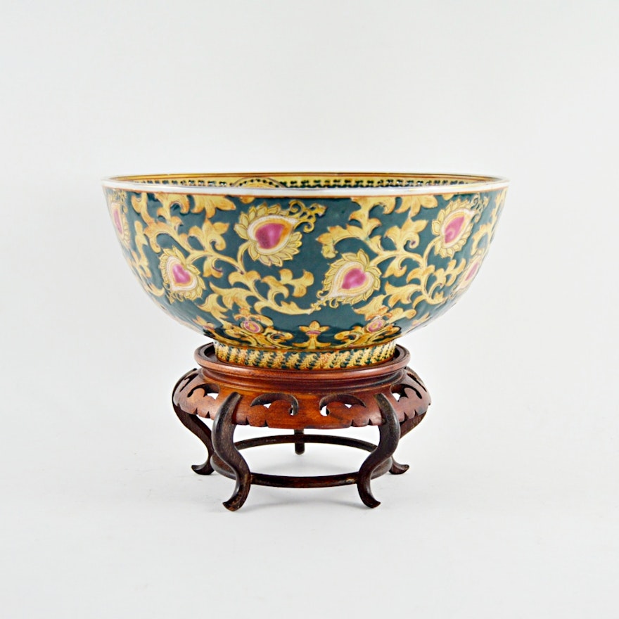 Decorative Chinese Bowl and Stand