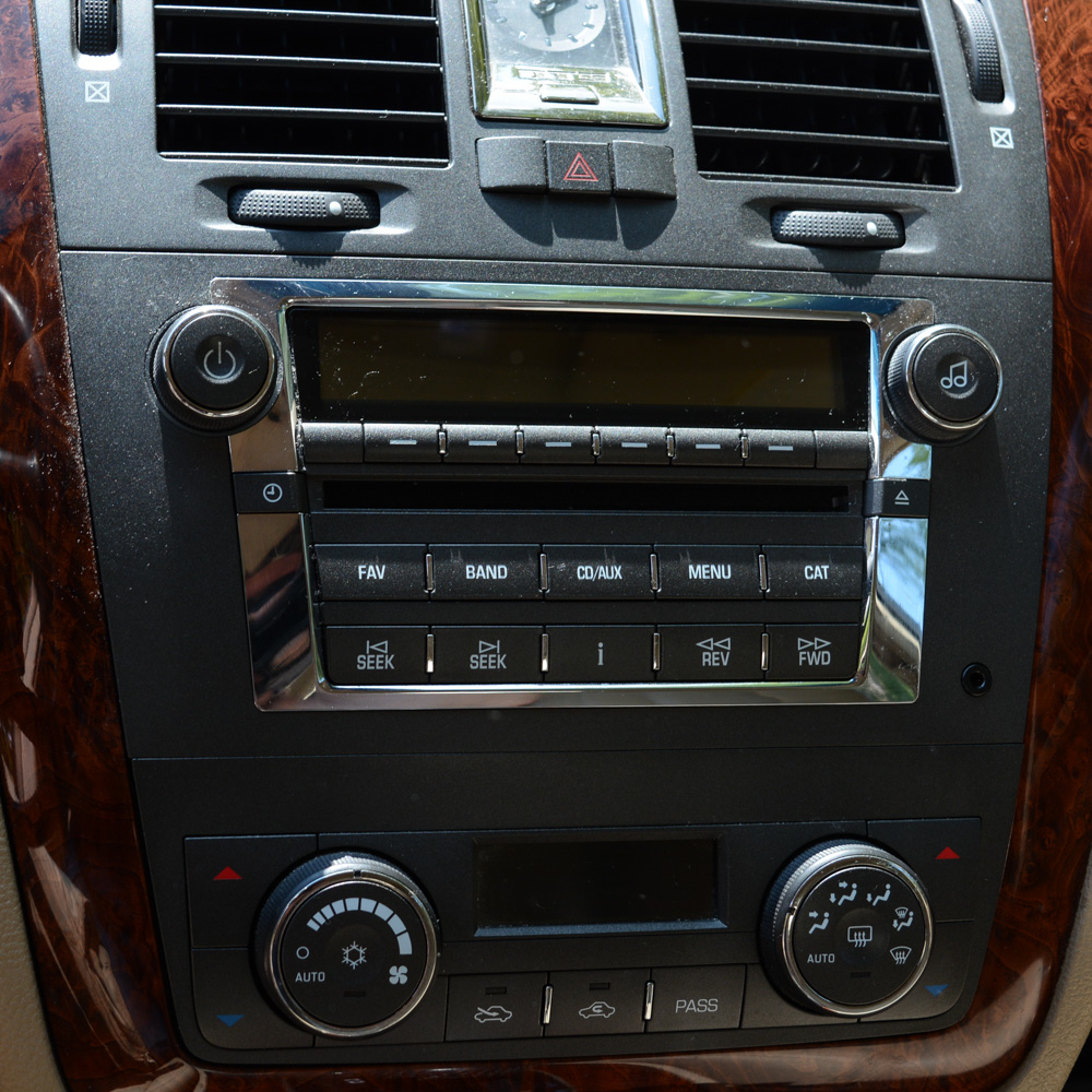 2007 Gold Mist Cadillac DTS