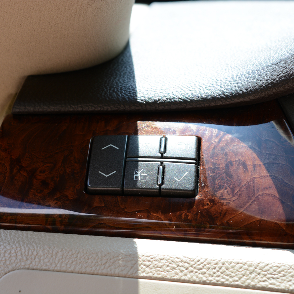 2007 Gold Mist Cadillac DTS