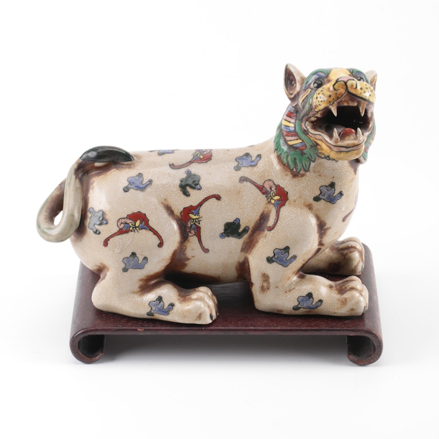 Chinese Colorful Ceramic Lion Figurine