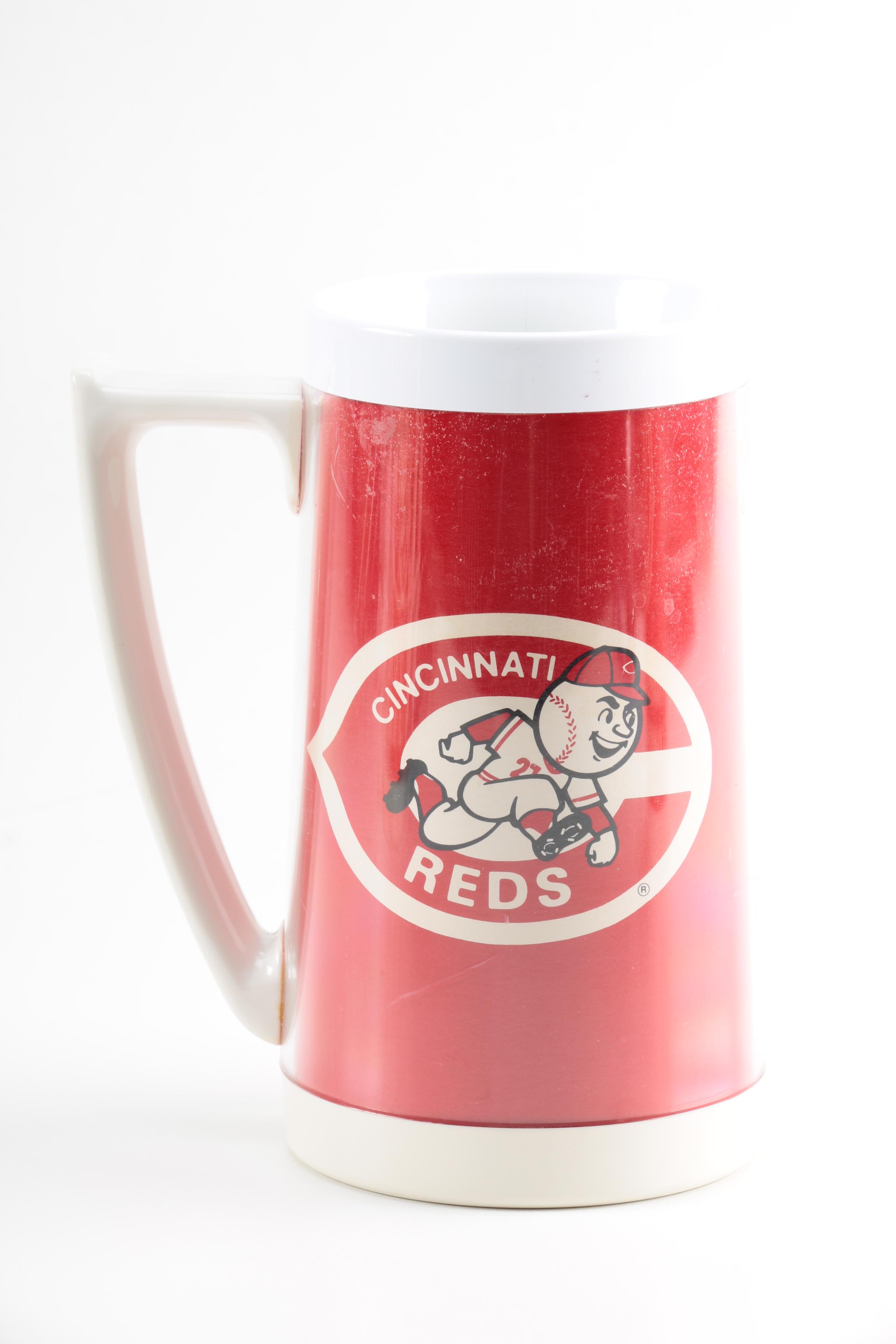 Plastic ThermoServ Cincinnati Reds Champions Mugs