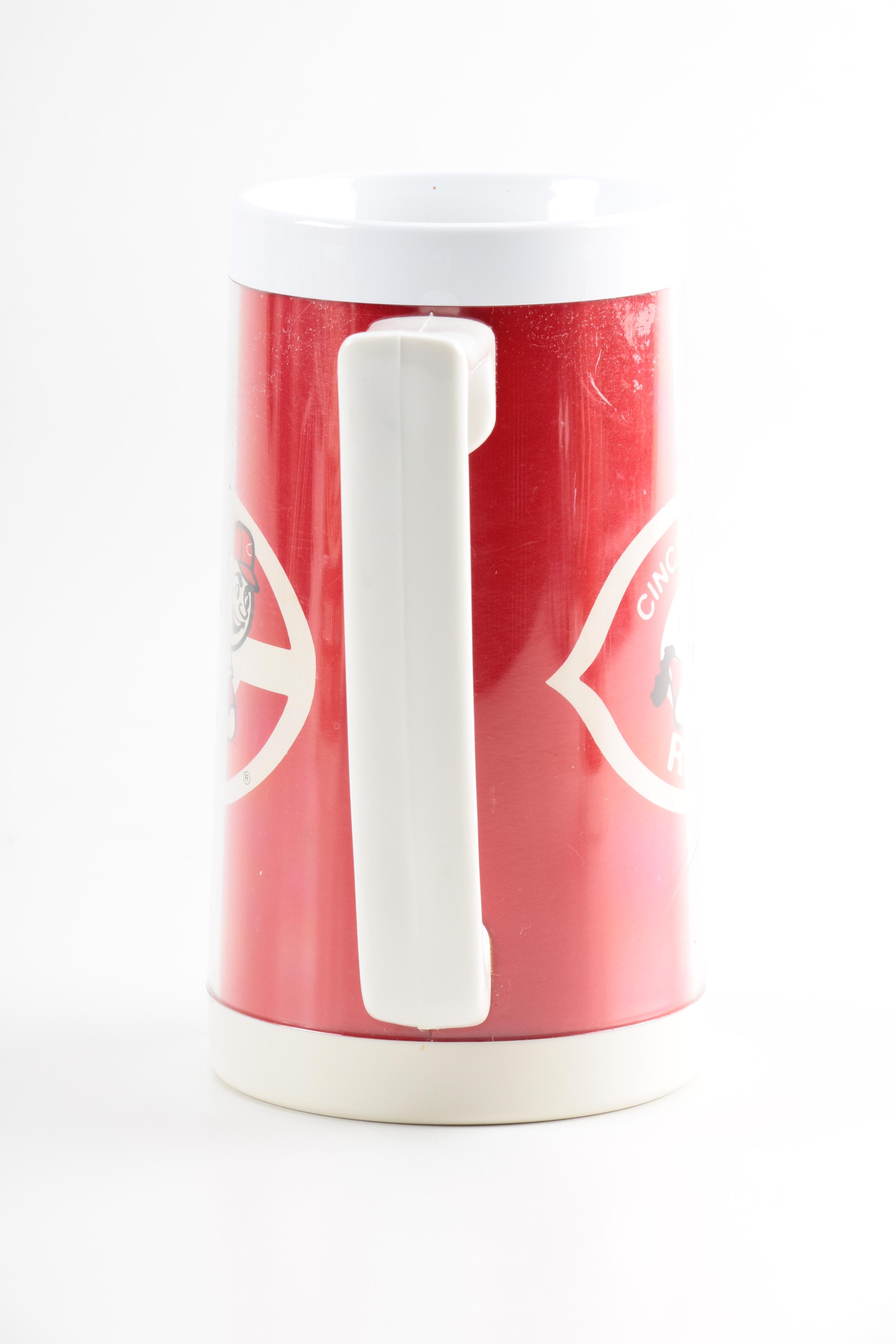 Plastic ThermoServ Cincinnati Reds Champions Mugs