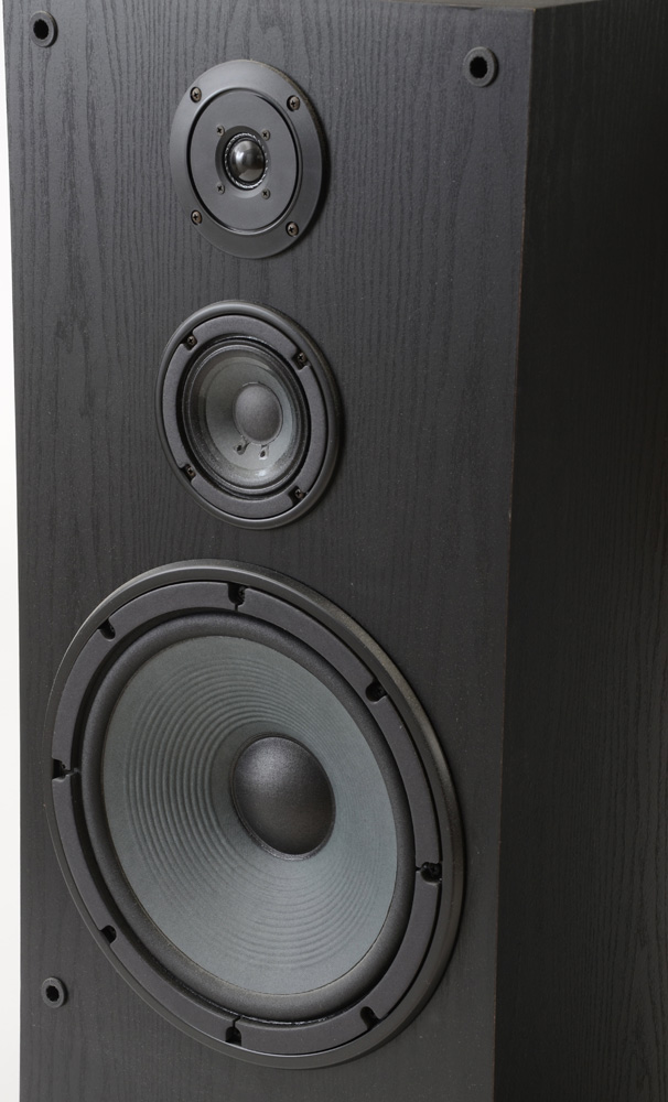 Pair of Yamaha Floor Speakers