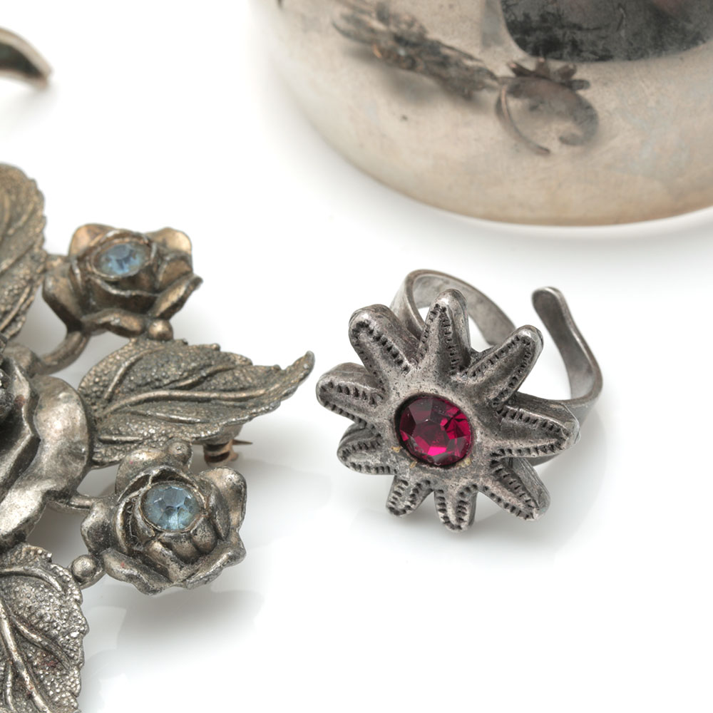 Jewelry Assortment Including Alpaca Mexico Abalone and Onyx Bracelet