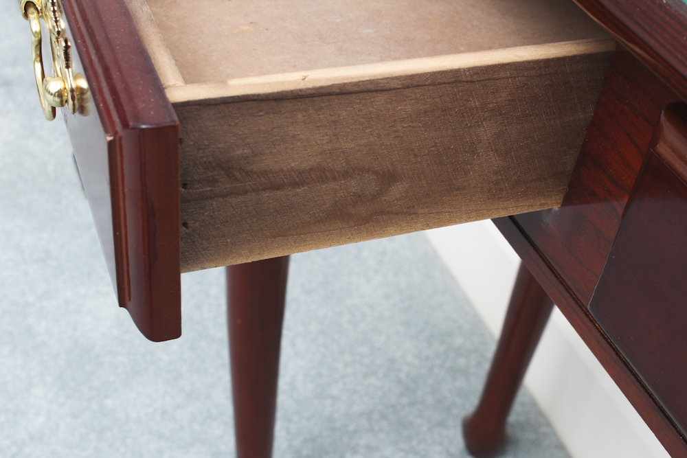 Queen Anne Style Sofa Table