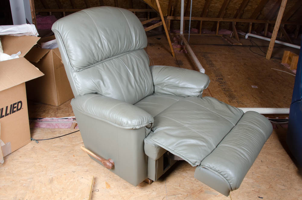 Green Leather La-Z-Boy Recliner