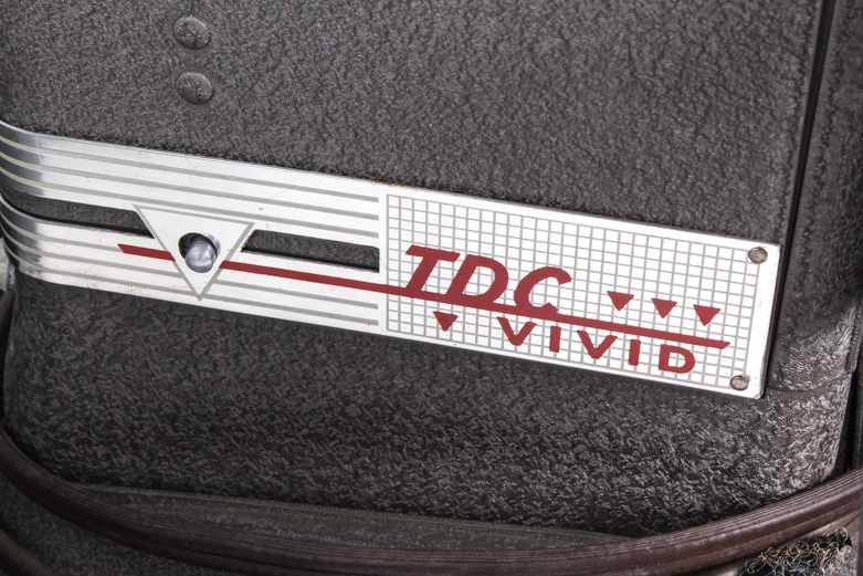 TDC Vivid Slide Projector with Carrying Case