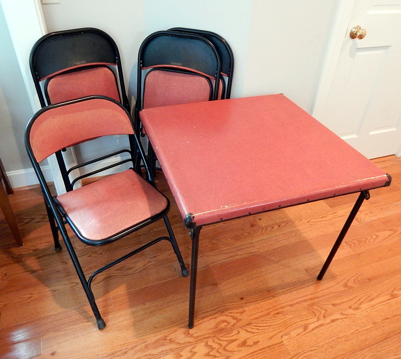 Samsonite Table and Chairs